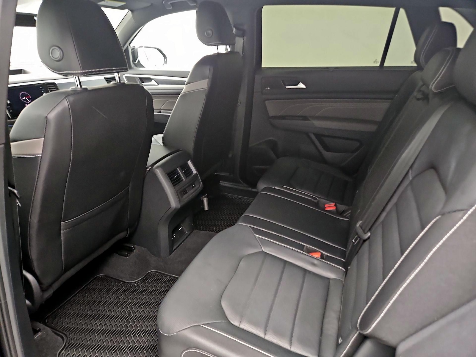 2023 Volkswagen Atlas Cross Sport SEL Premium R-Line - Photo 21