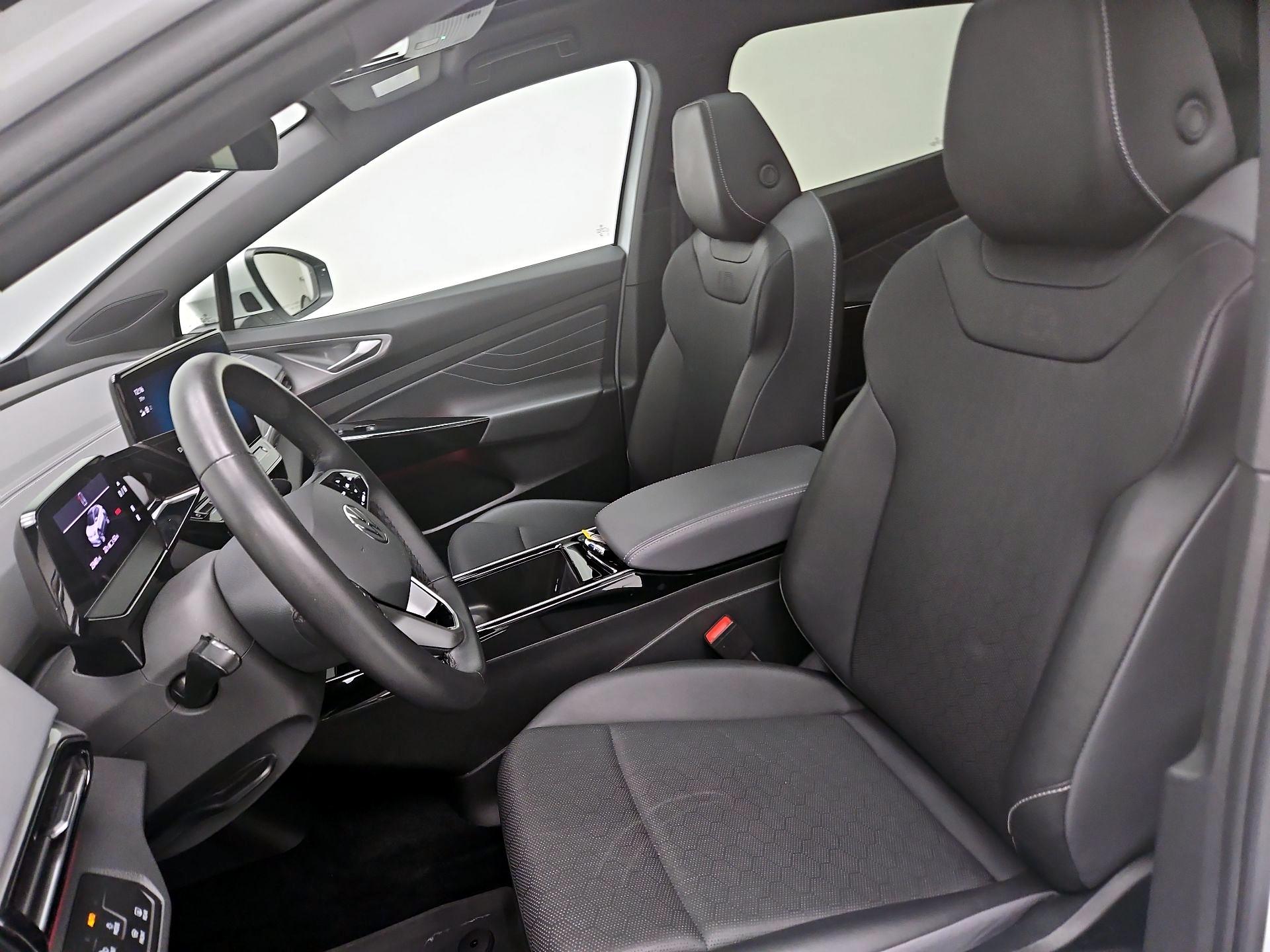 Thumbnail: 2023 Volkswagen ID.4 - 11