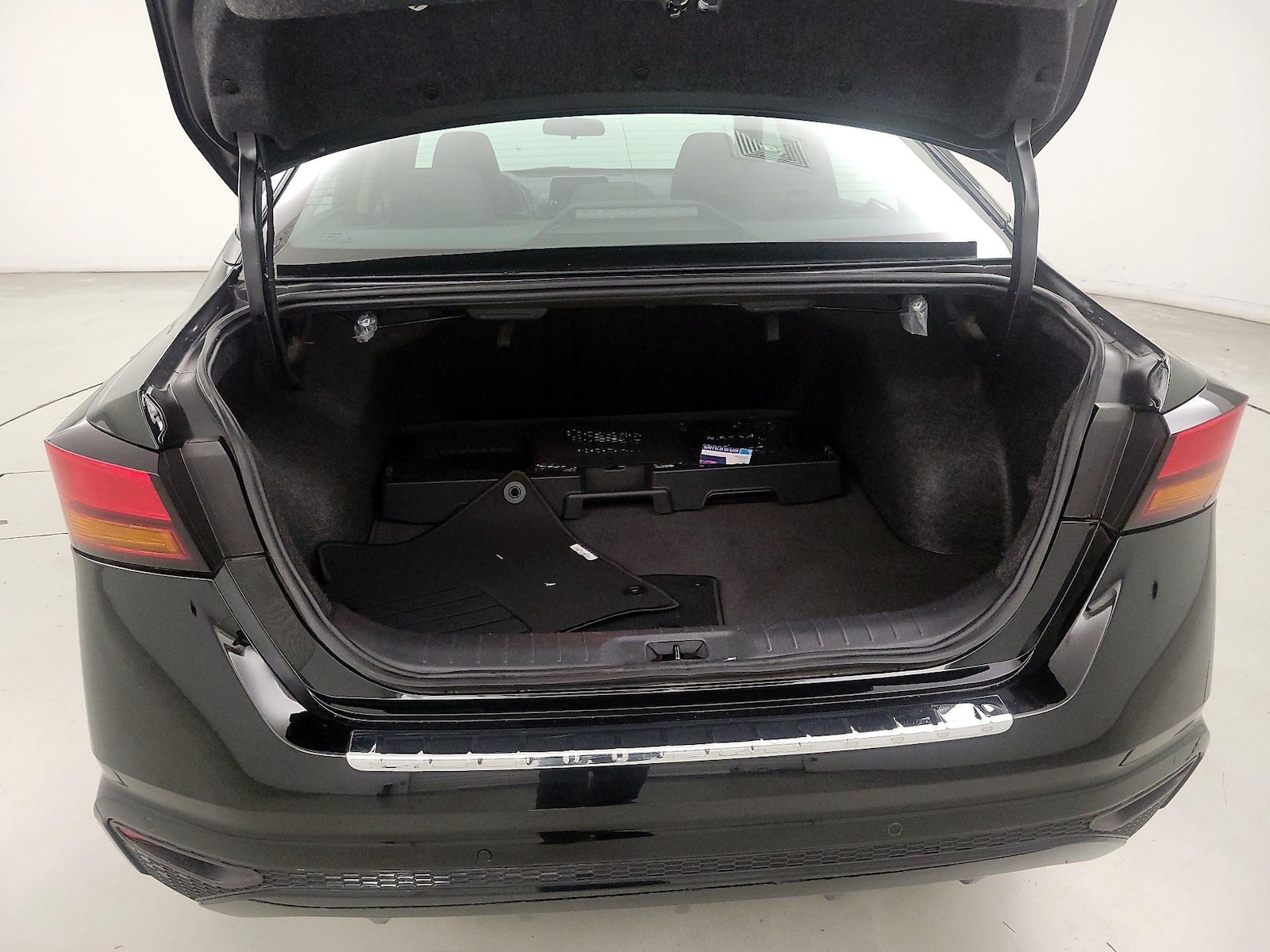 2023 Nissan Altima SV - Photo 21