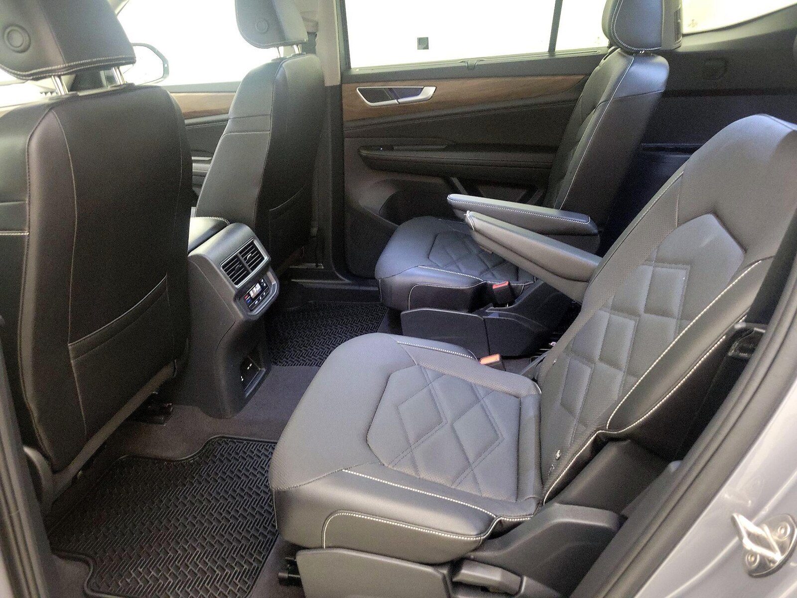 Rear Air Conditioning