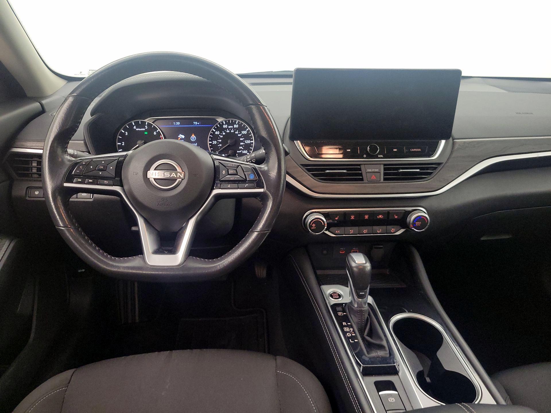 Thumbnail: 2024 Nissan Altima - 10