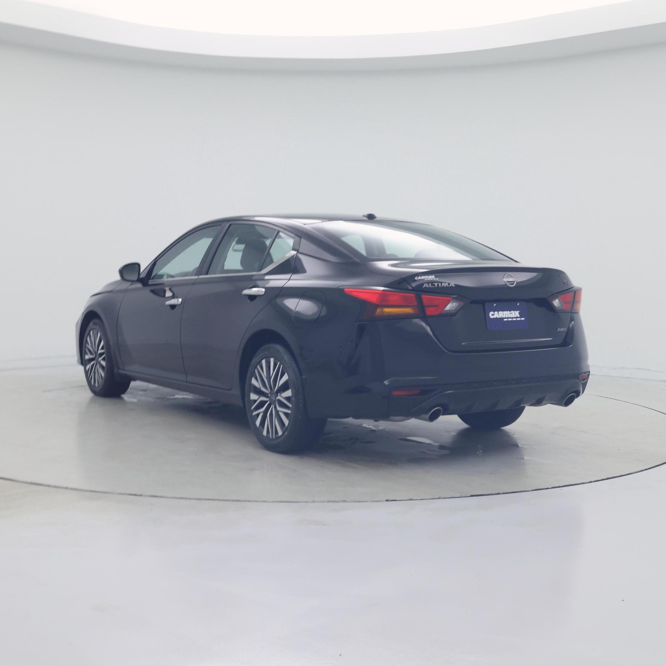 Thumbnail: 2024 Nissan Altima - 2