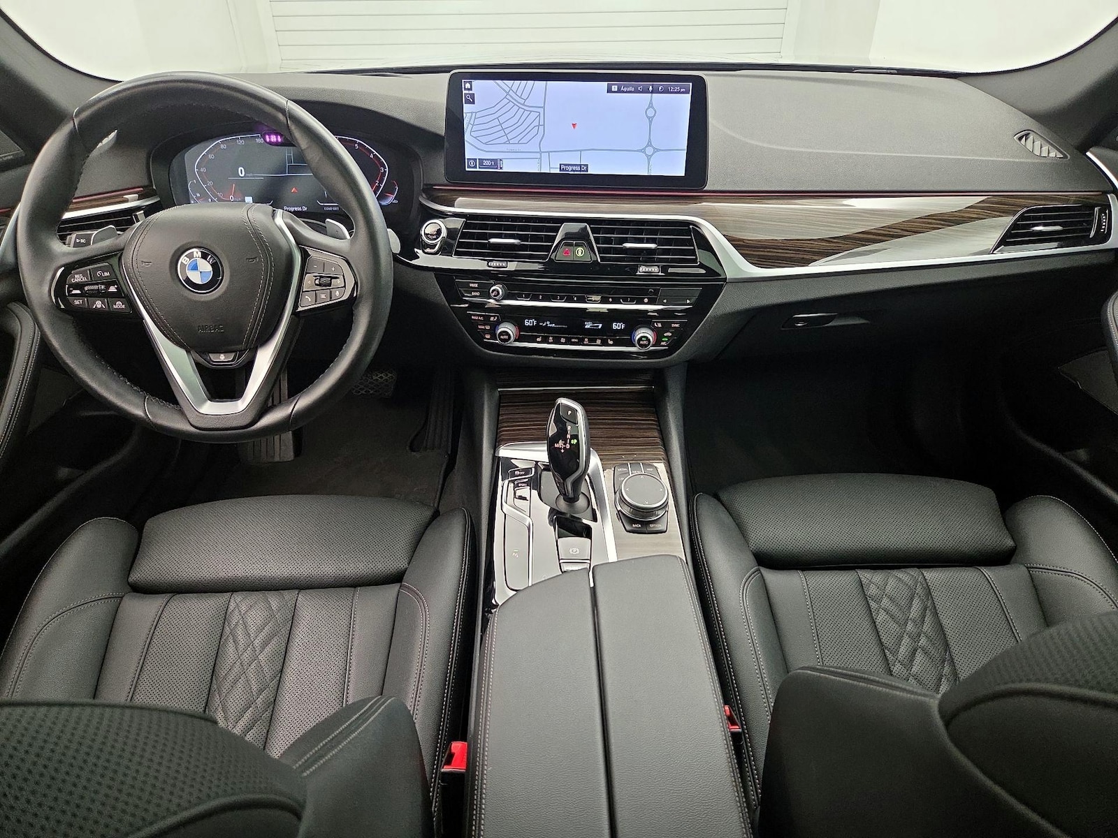 2023 BMW 5 Series 530i - Photo 10