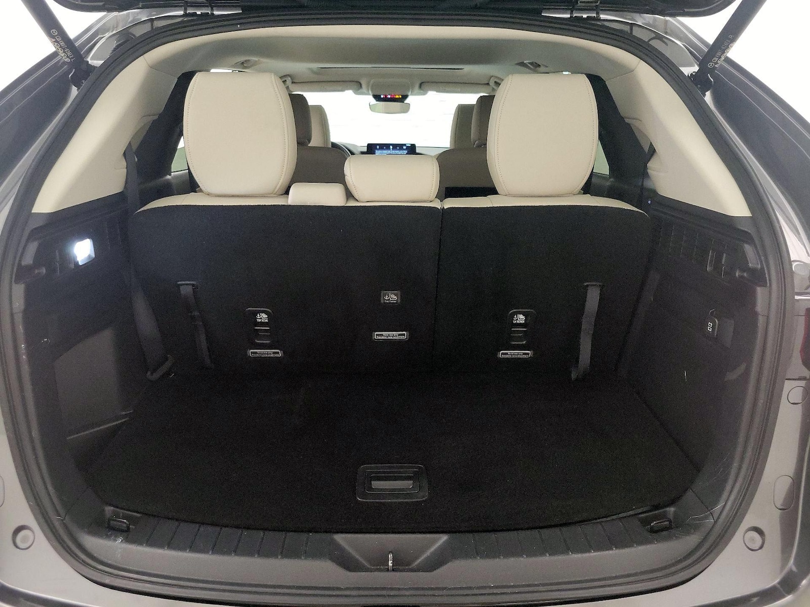 2024 Mazda CX-90 Preferred Package - Photo 23