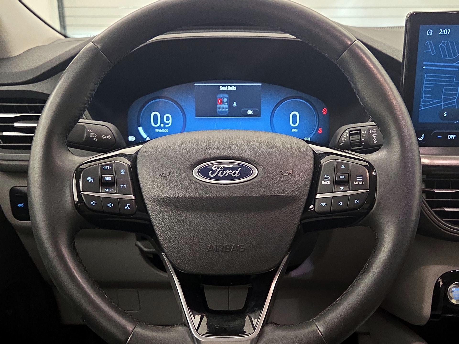 Thumbnail: 2023 Ford Escape - 10
