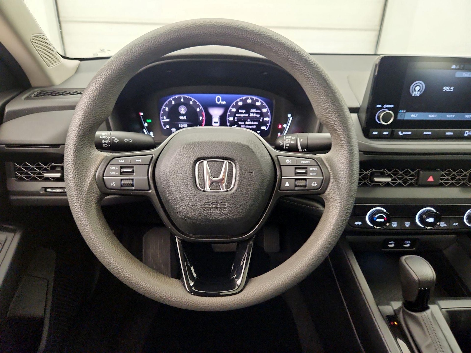 2023 Honda Accord EX - Photo 11