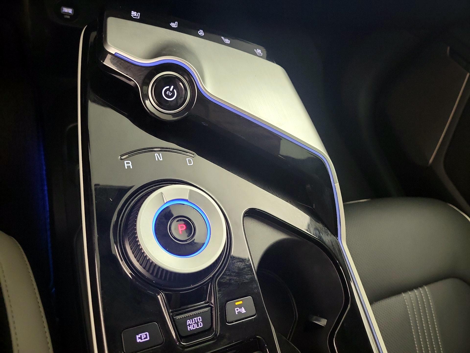 Thumbnail: 2024 Kia EV6 - 17