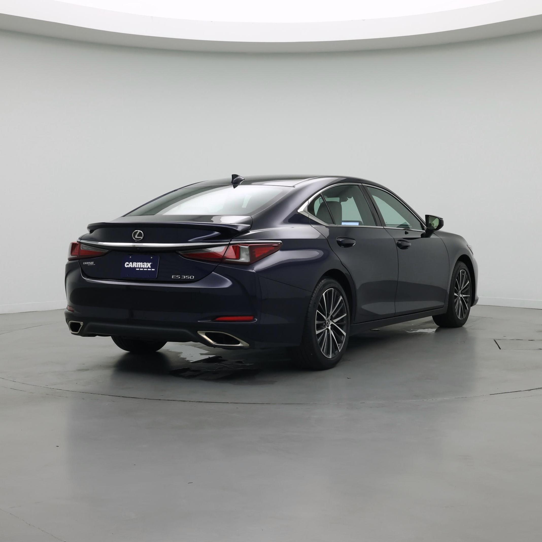 Thumbnail: 2023 Lexus ES - 8