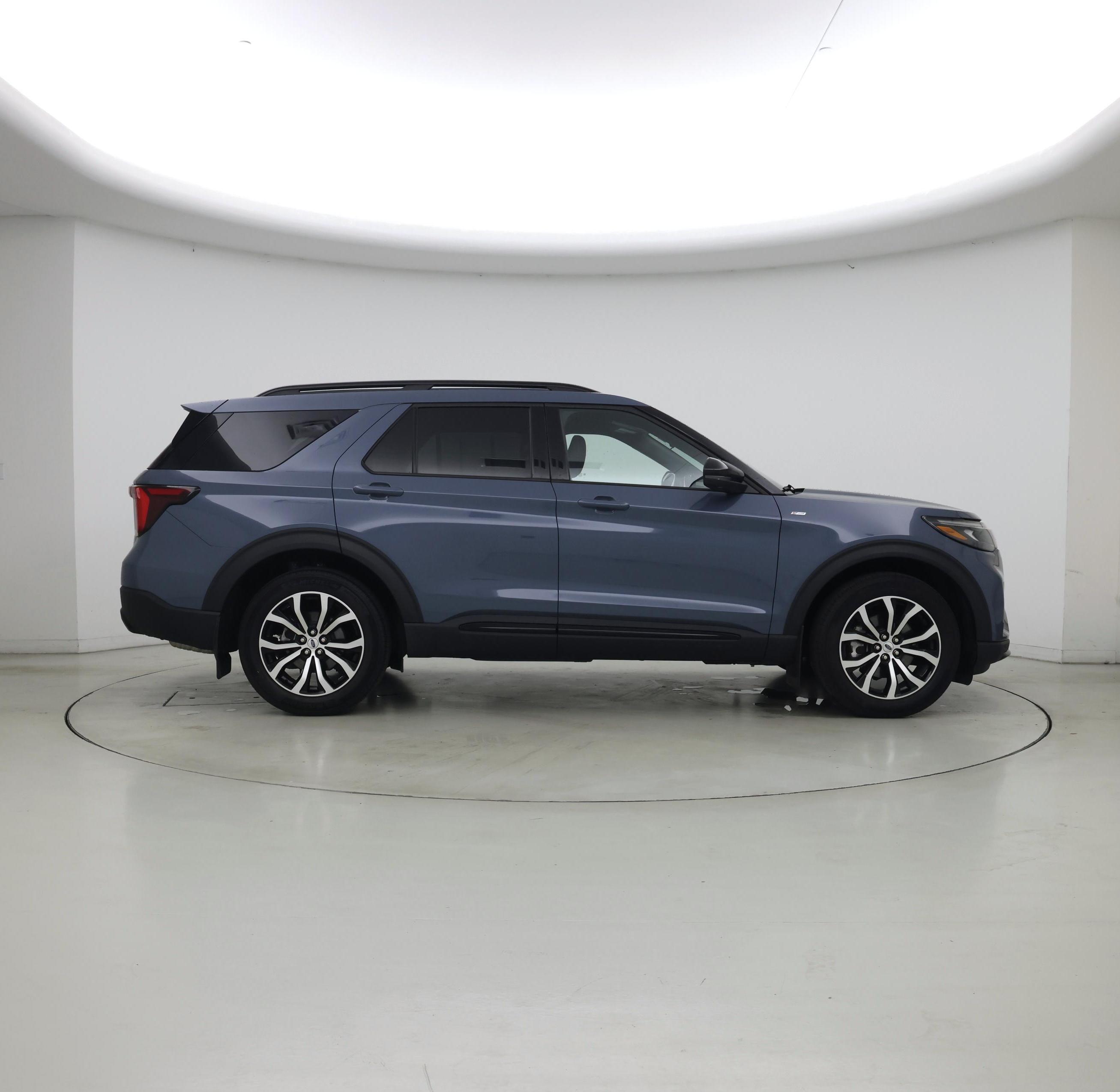 Thumbnail: 2026 Ford Explorer - 7
