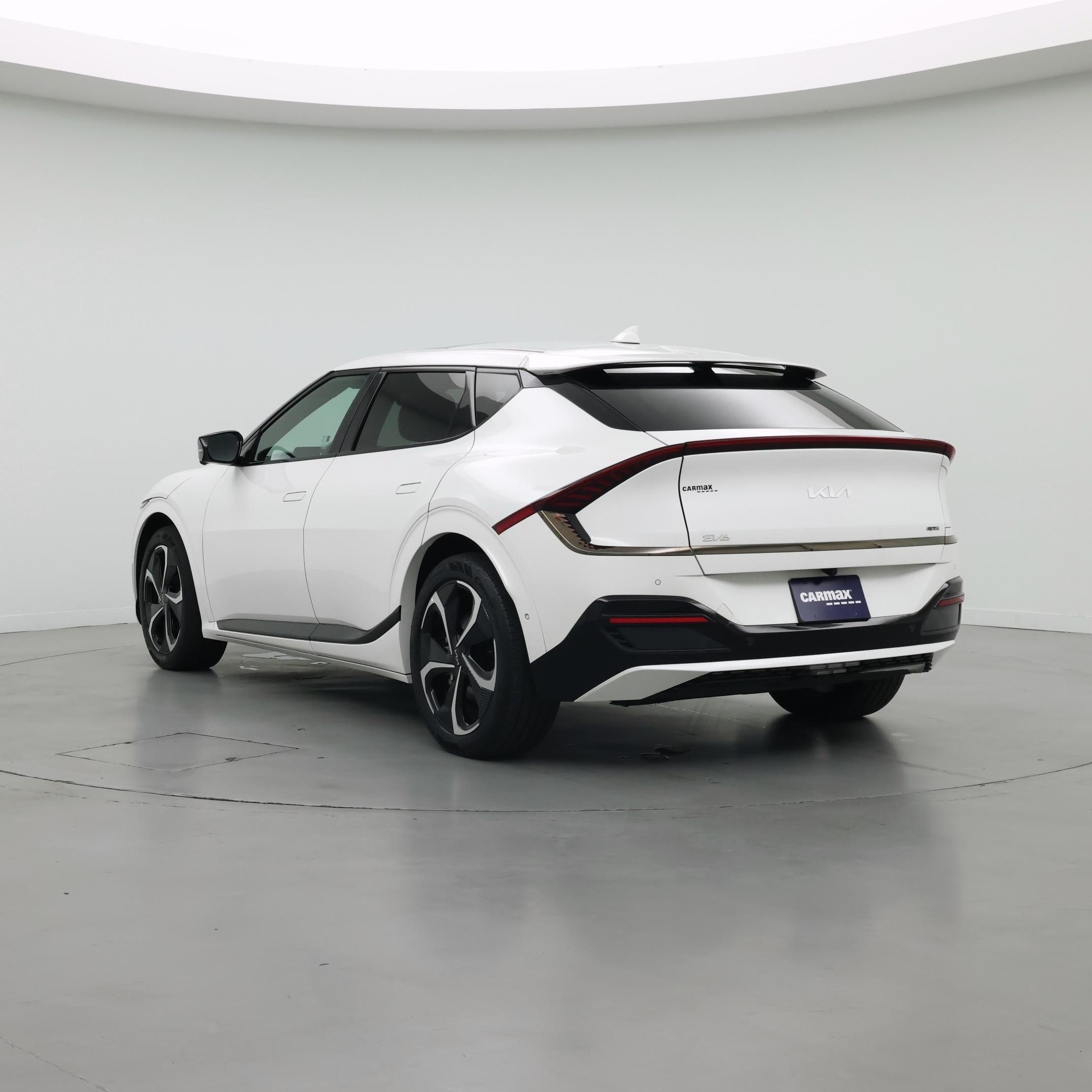 Thumbnail: 2024 Kia EV6 - 2