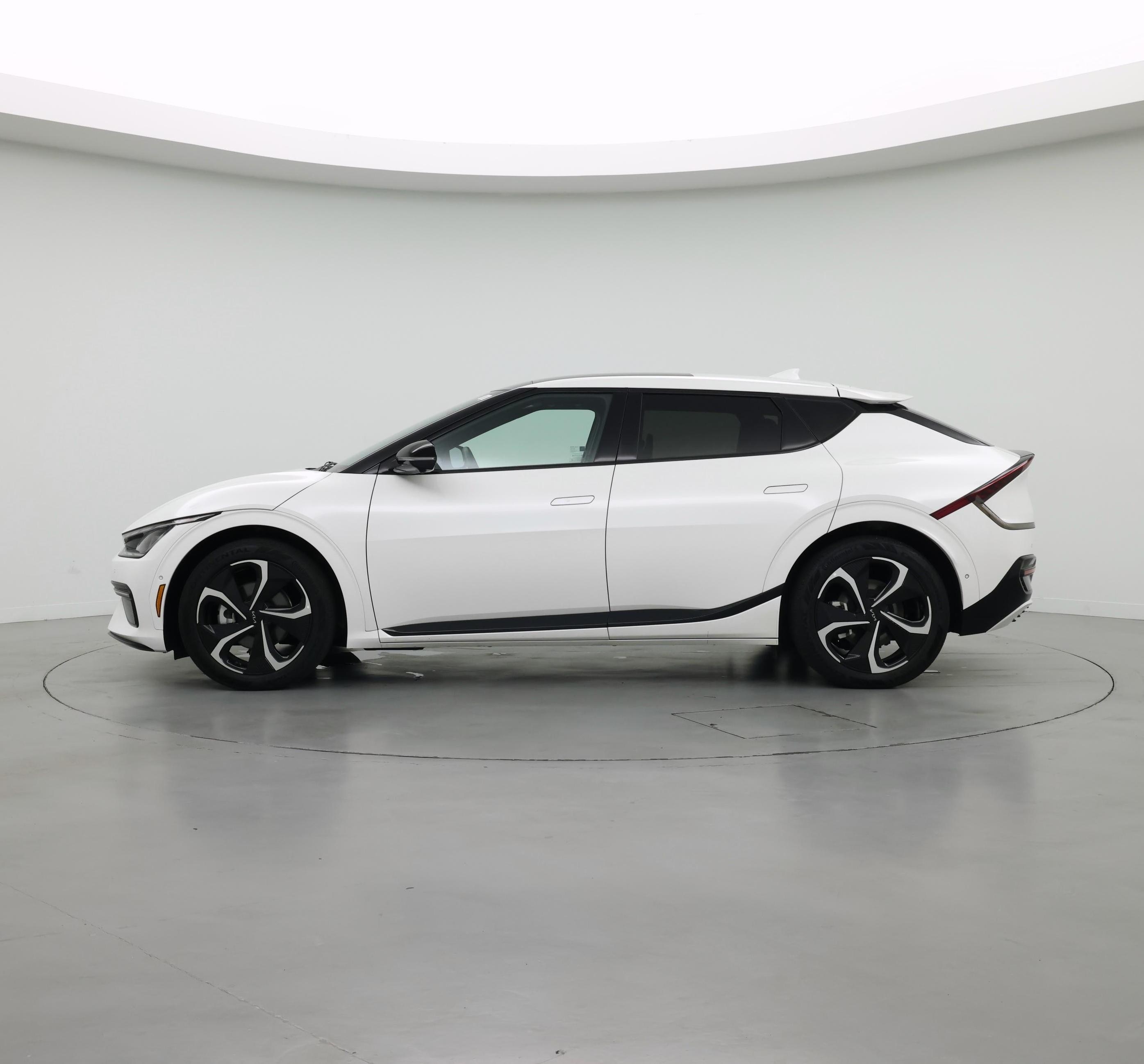 Thumbnail: 2024 Kia EV6 - 3