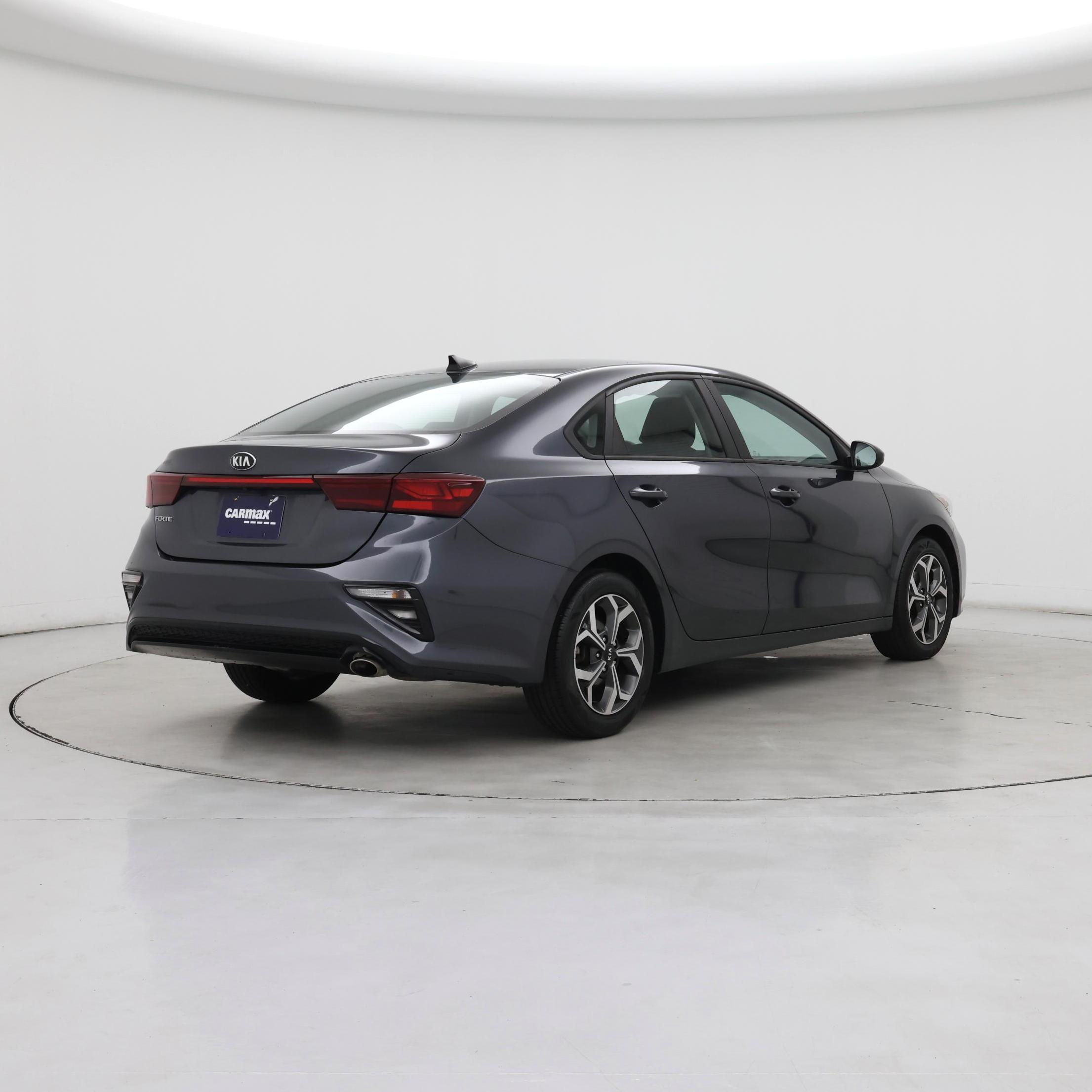 Thumbnail: 2020 Kia Forte - 8