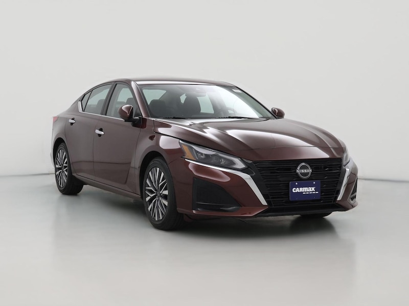 2023 Nissan Altima SV
