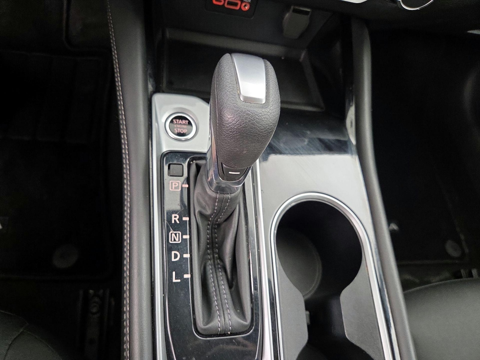 2023 Nissan Altima SV - Photo 18