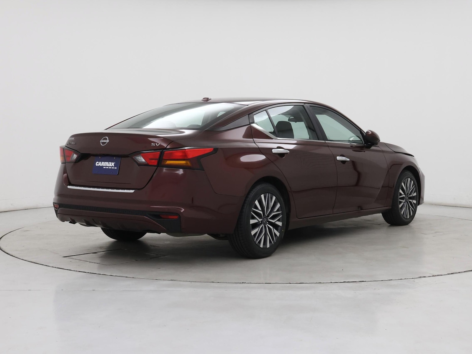 2023 Nissan Altima SV - Photo 9