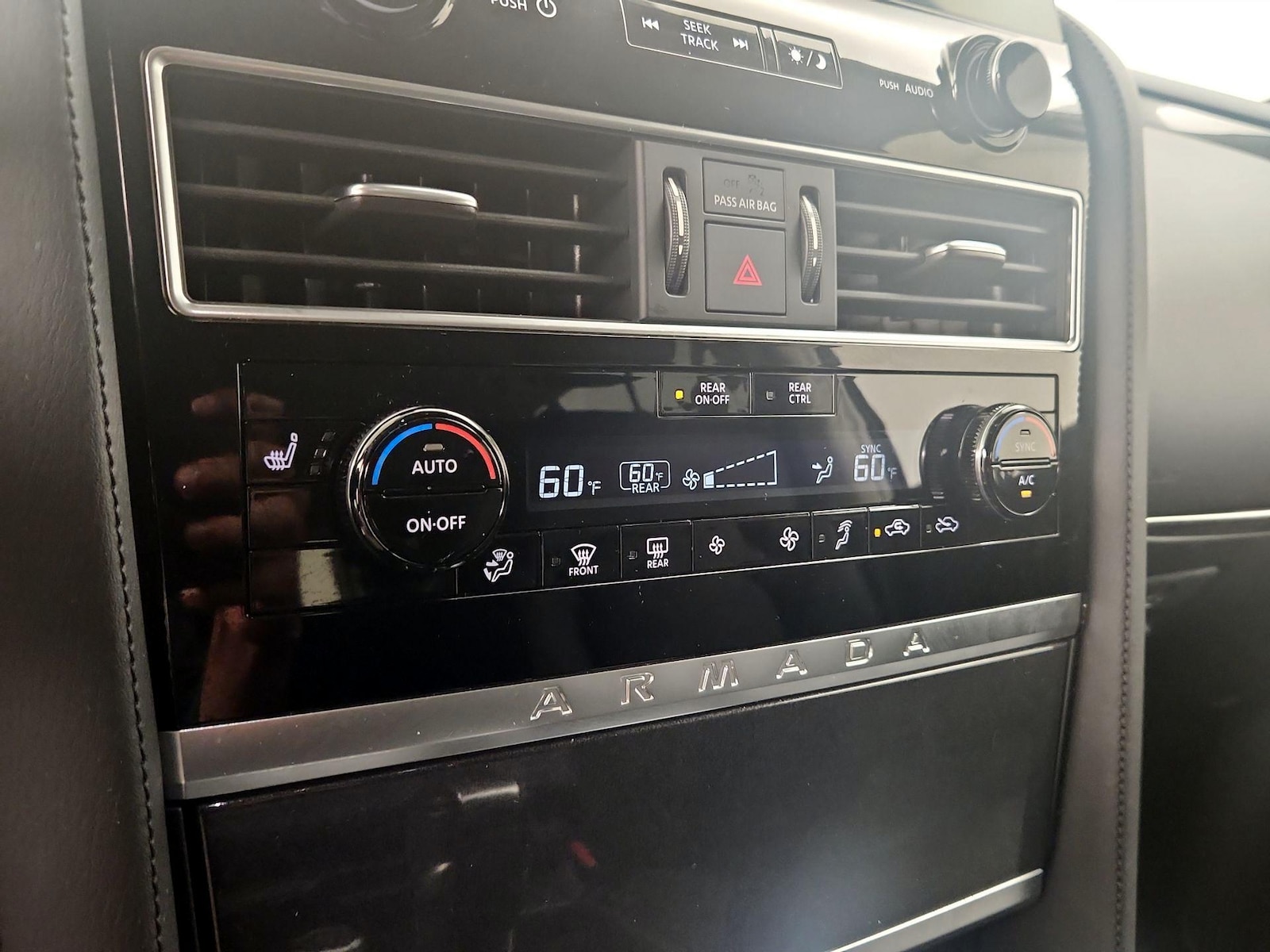 2024 Nissan Armada SV - Photo 17