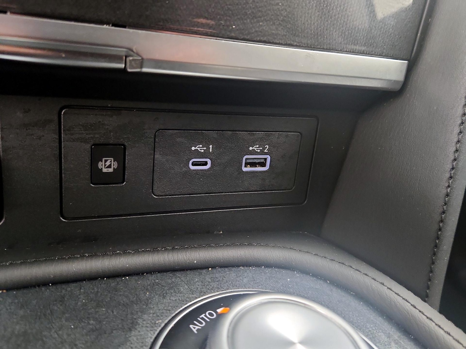 2024 Nissan Armada SV - Photo 19