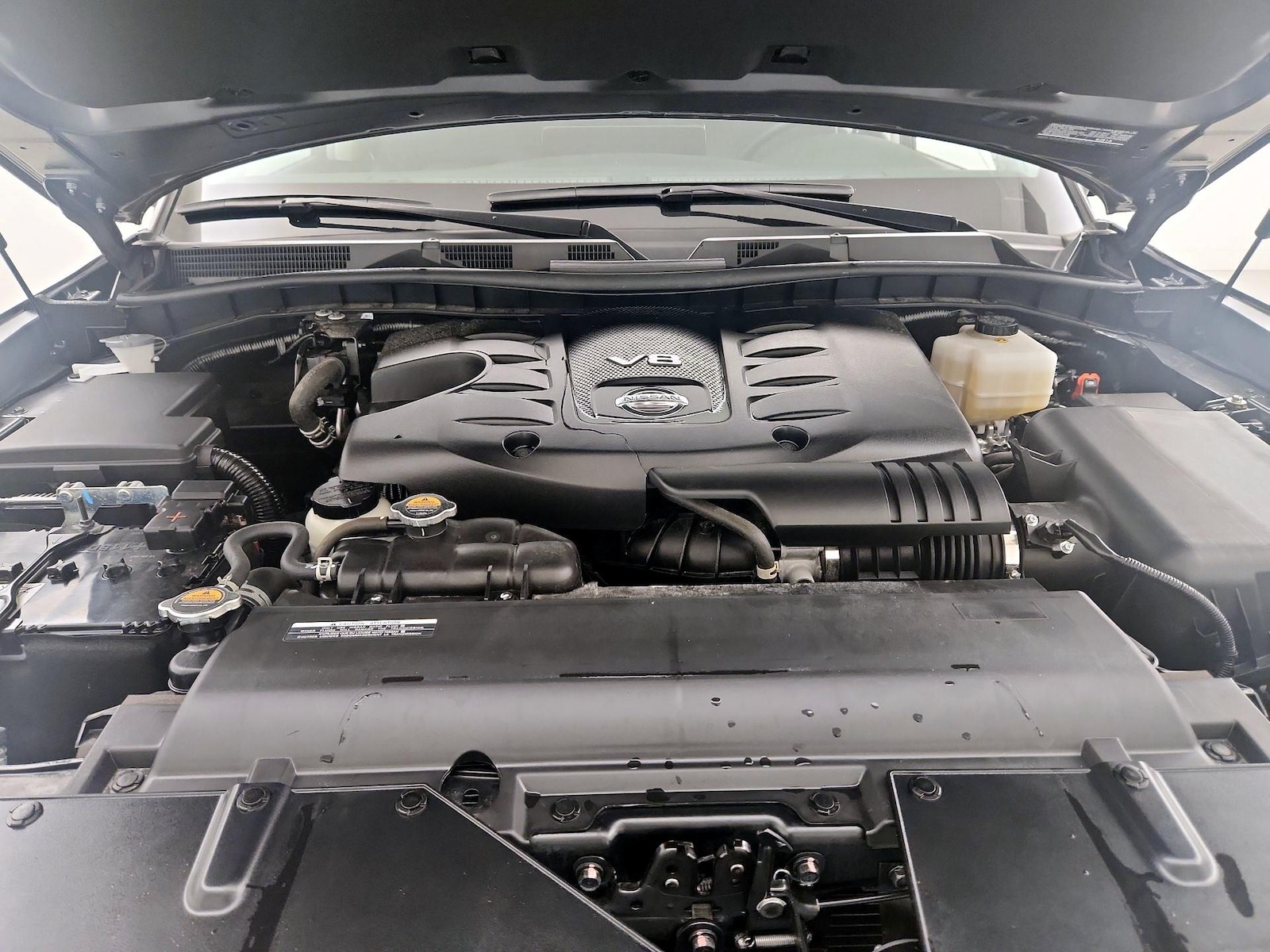 2024 Nissan Armada SV - Photo 24