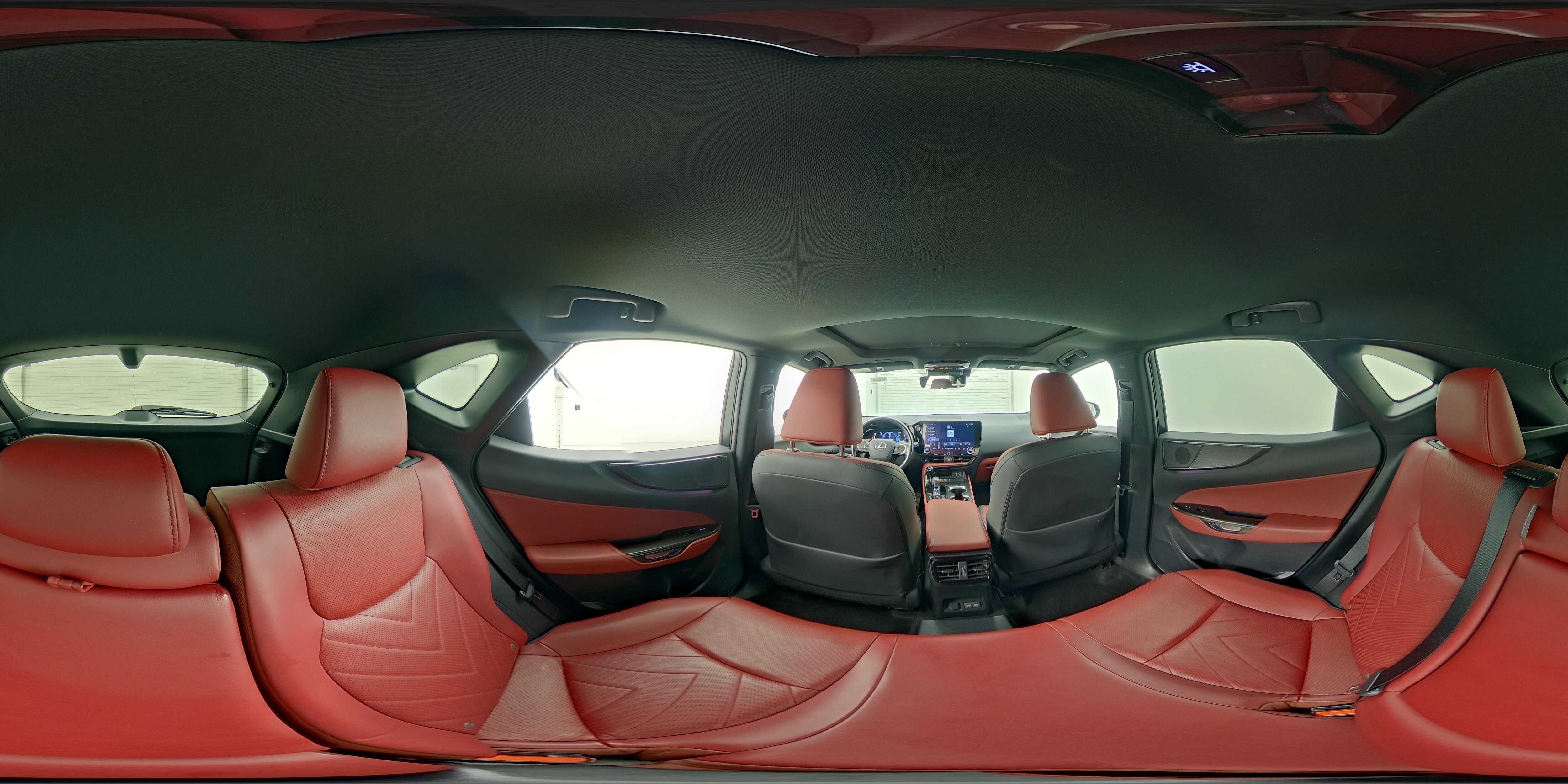 2024 Lexus NX PHEV 450h+ - Photo 27