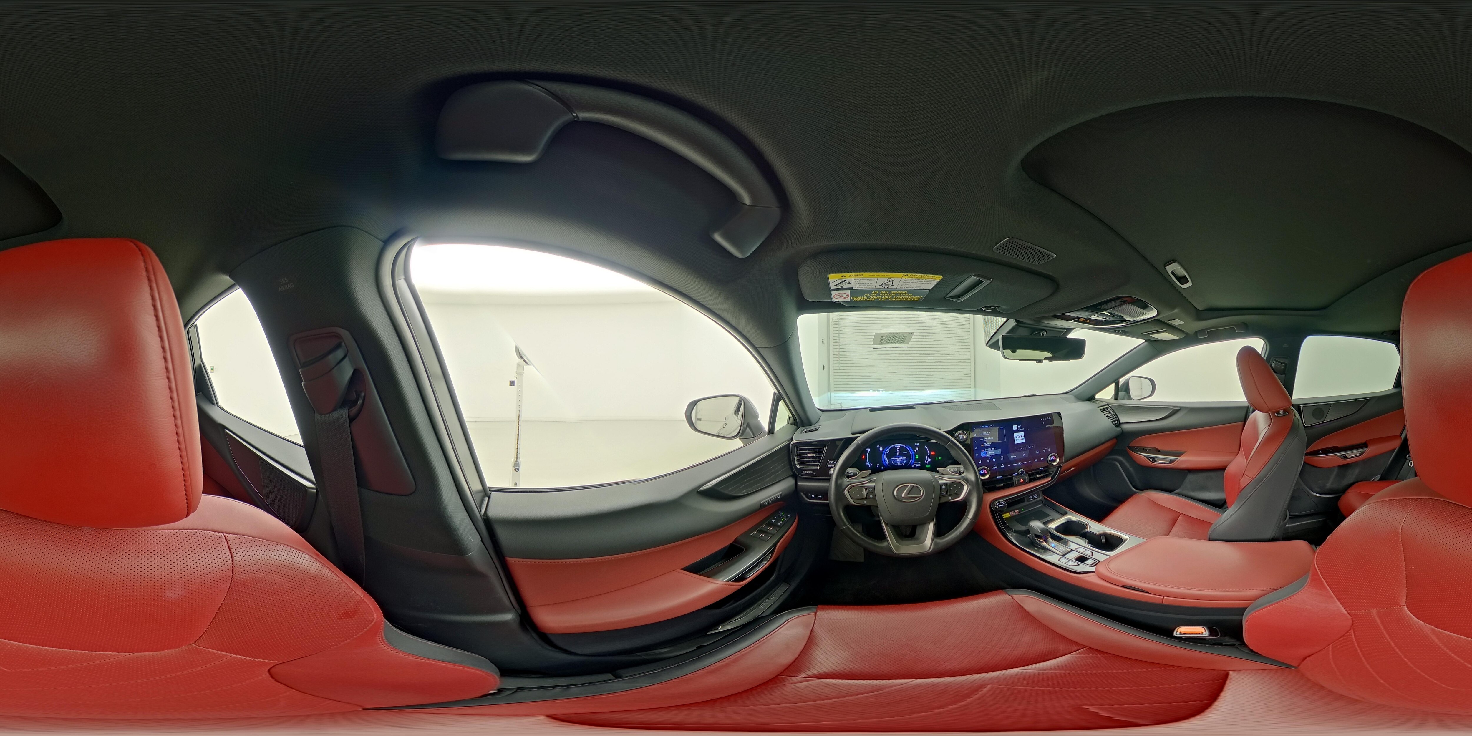 2024 Lexus NX PHEV 450h+ - Photo 28