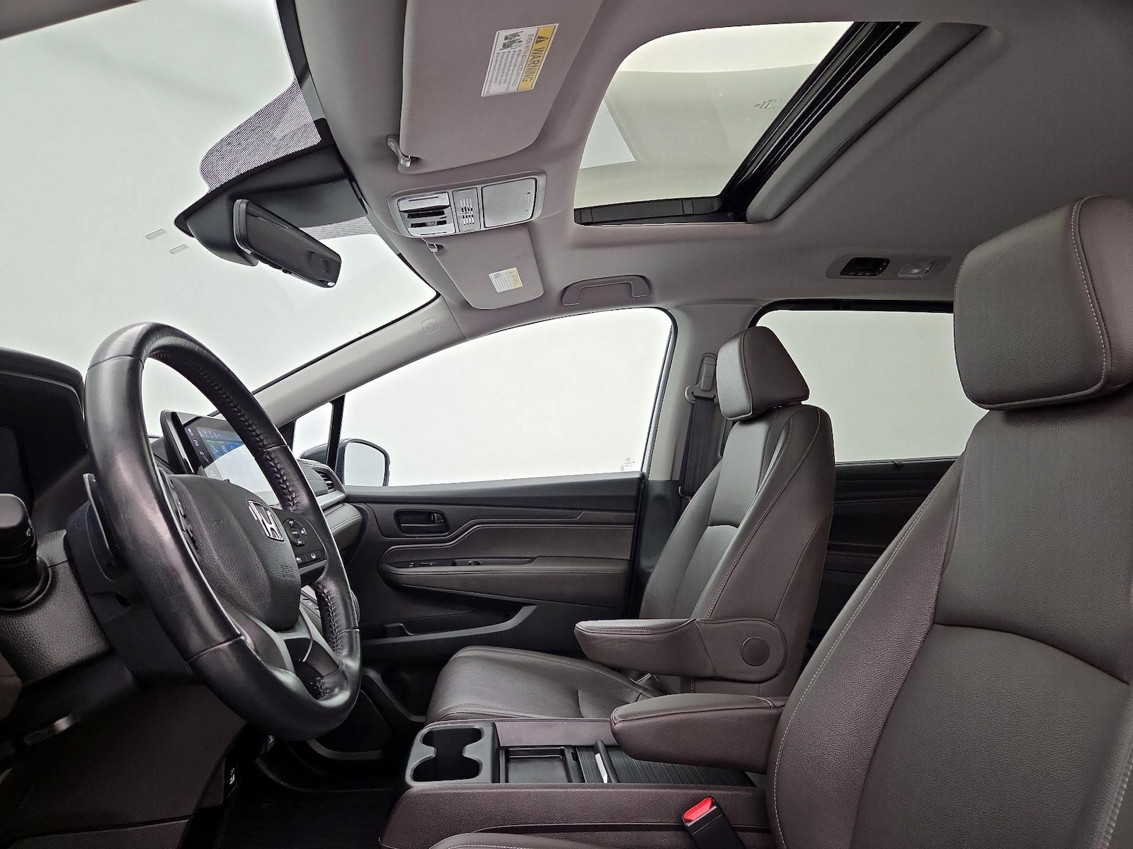 Sunroof(s) & Overhead Airbags