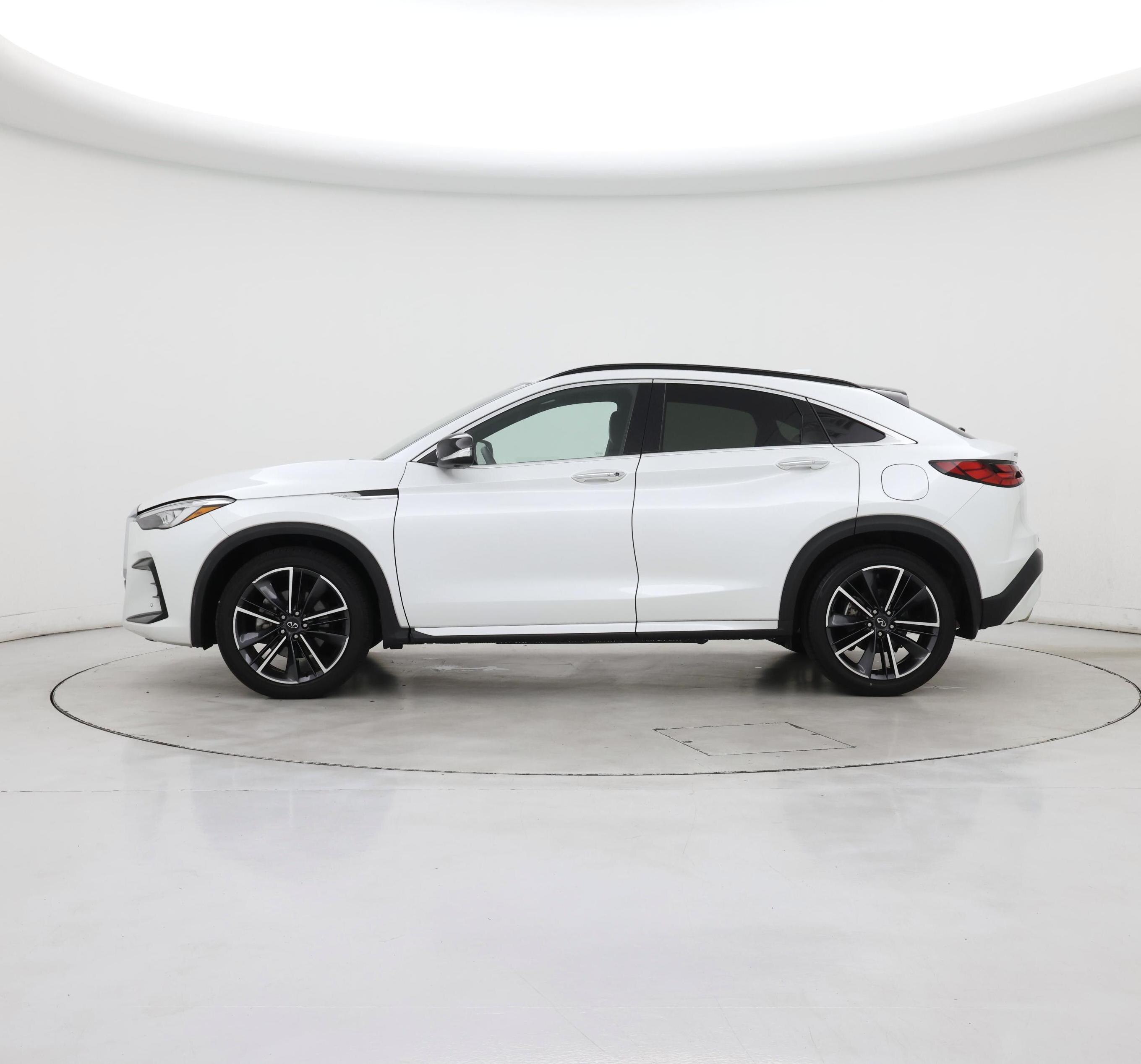 Thumbnail: 2023 INFINITI QX55 - 3