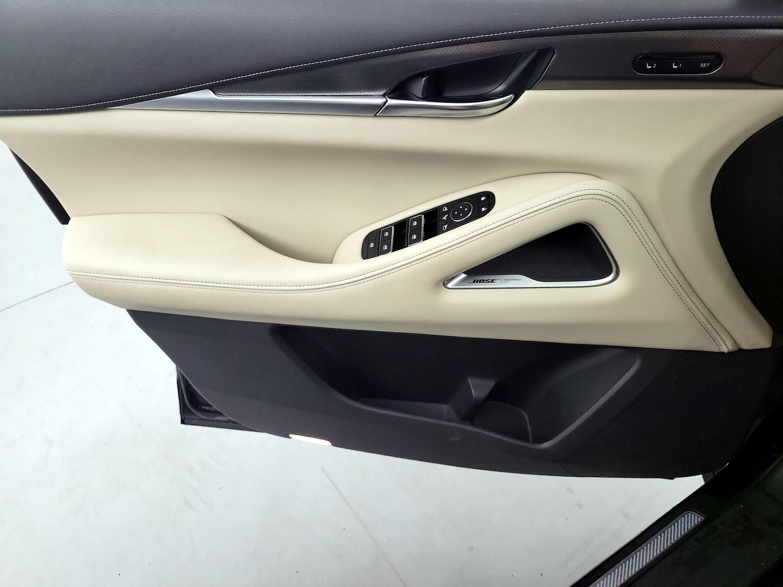 2023 INFINITI QX60 LUXE - Photo 13