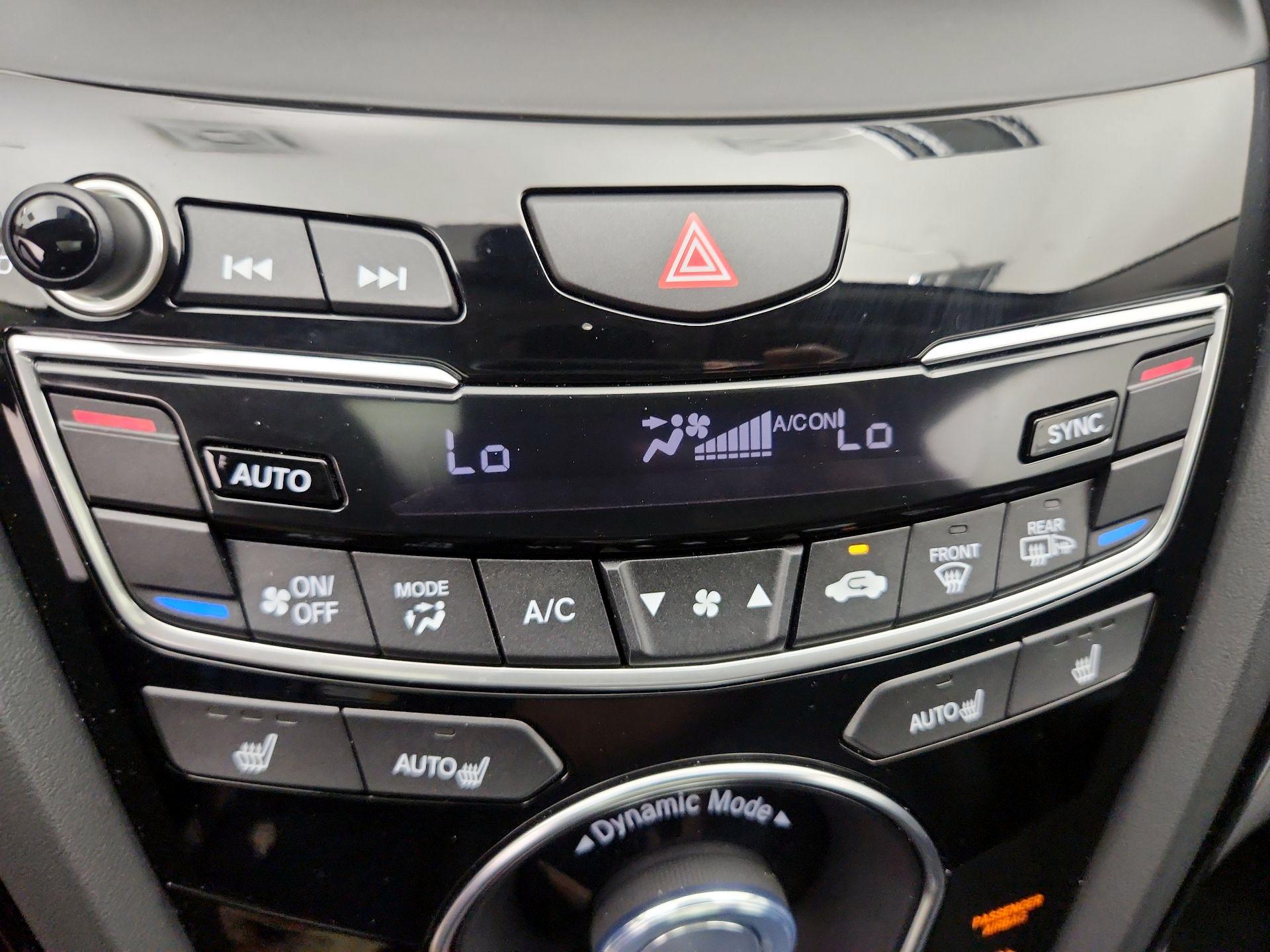 Thumbnail: 2024 Acura RDX - 16