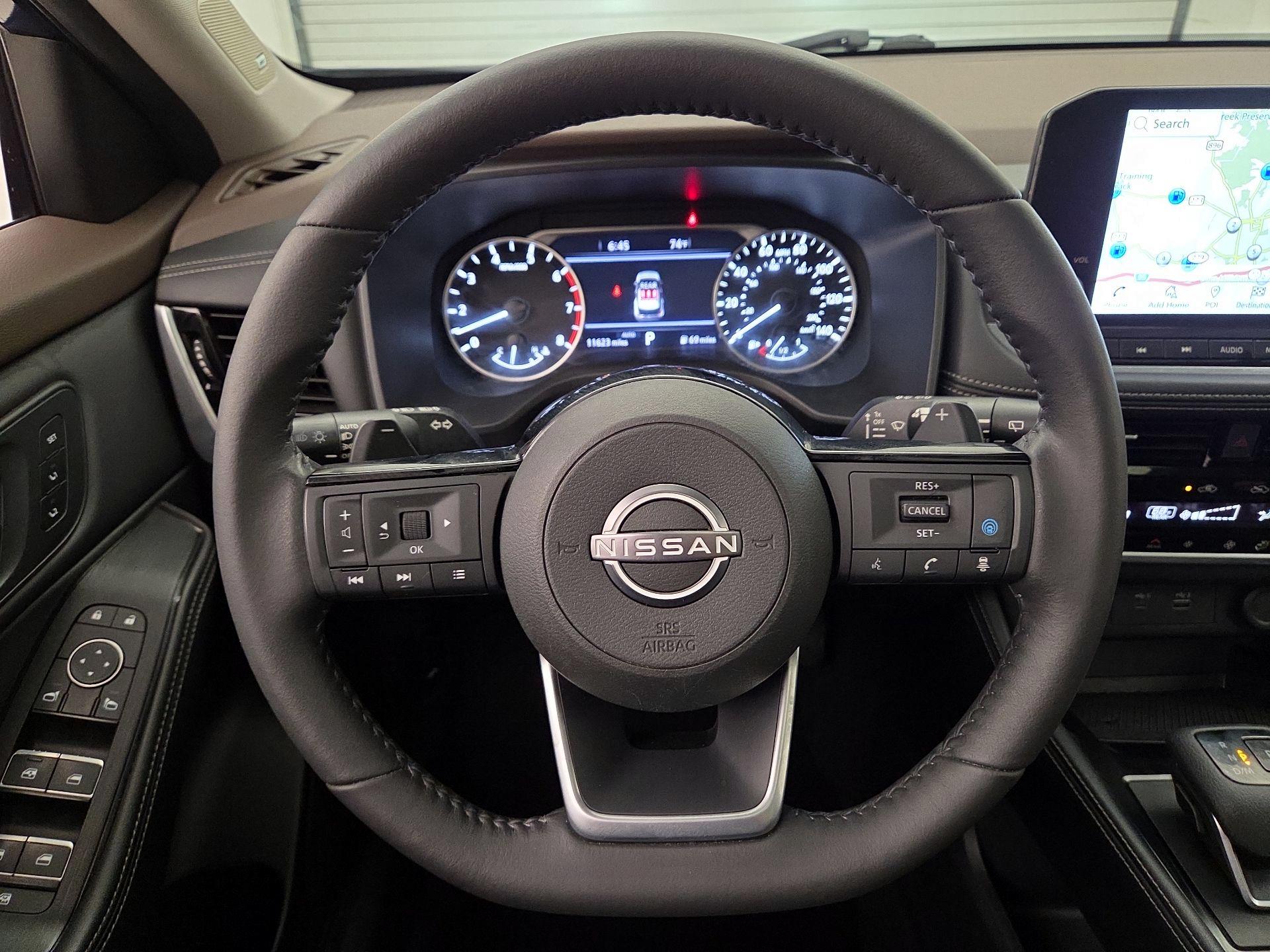 Thumbnail: 2023 Nissan Rogue - 10