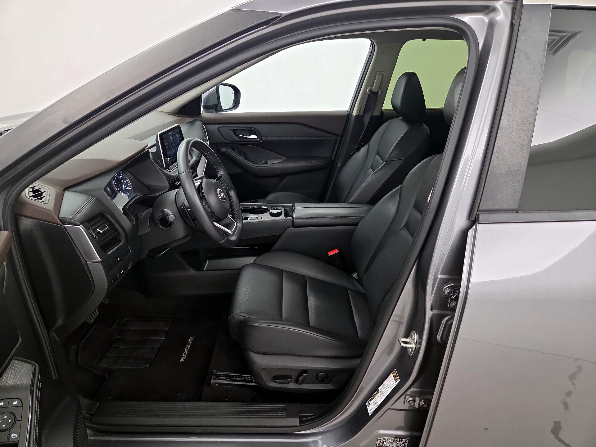 Thumbnail: 2023 Nissan Rogue - 11