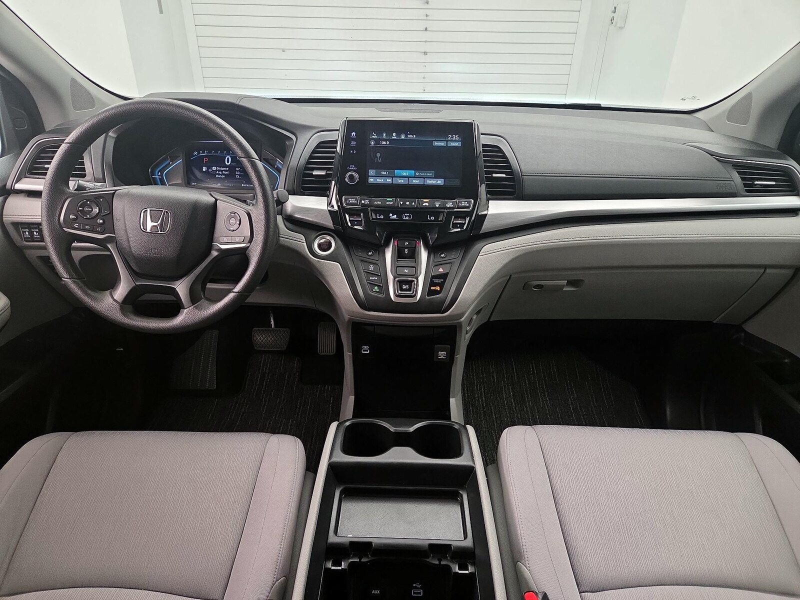 Apple CarPlay® & Android Auto™
