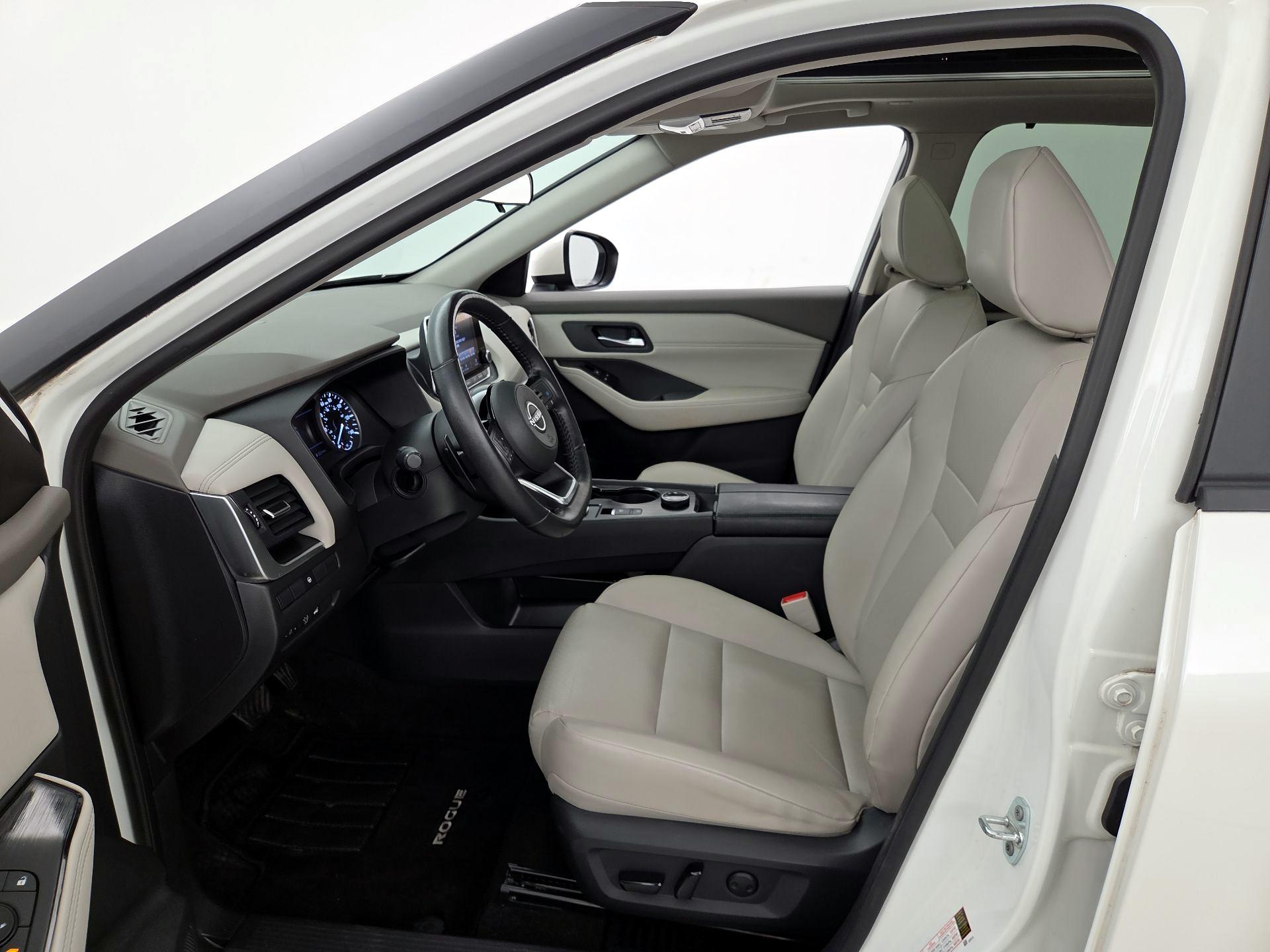 Thumbnail: 2023 Nissan Rogue - 11