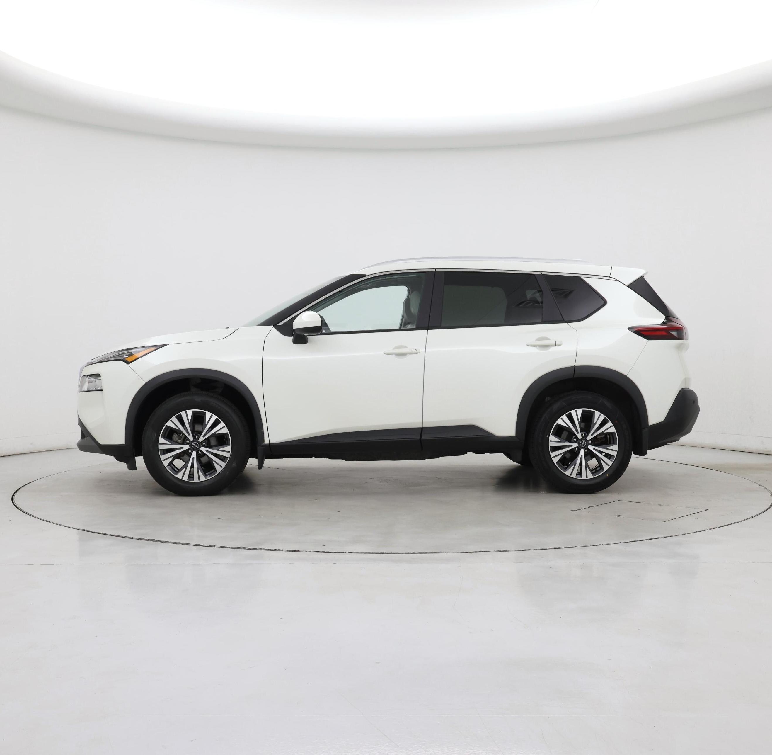 Thumbnail: 2023 Nissan Rogue - 3
