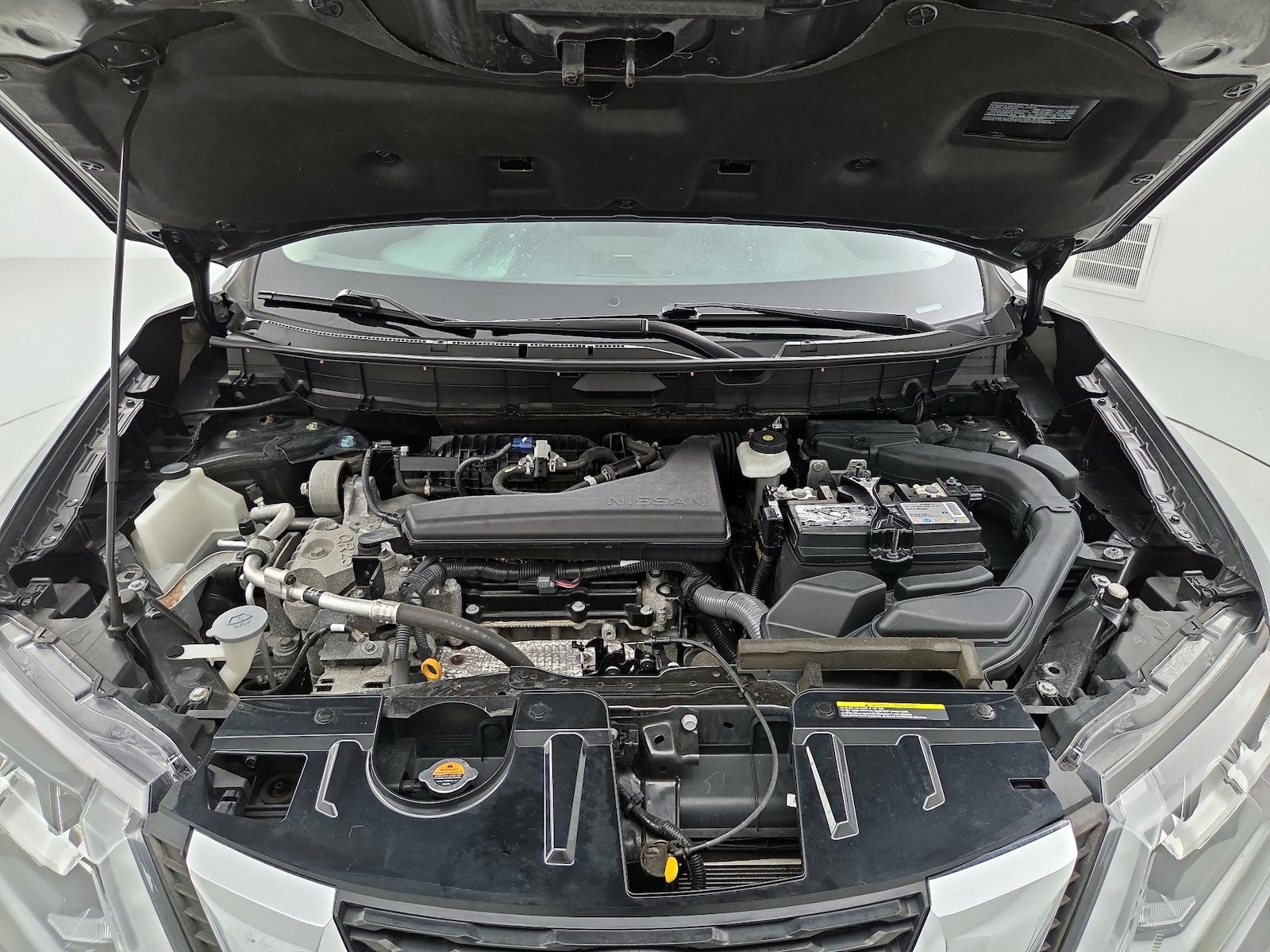 2020 Nissan Rogue SL - Photo 25