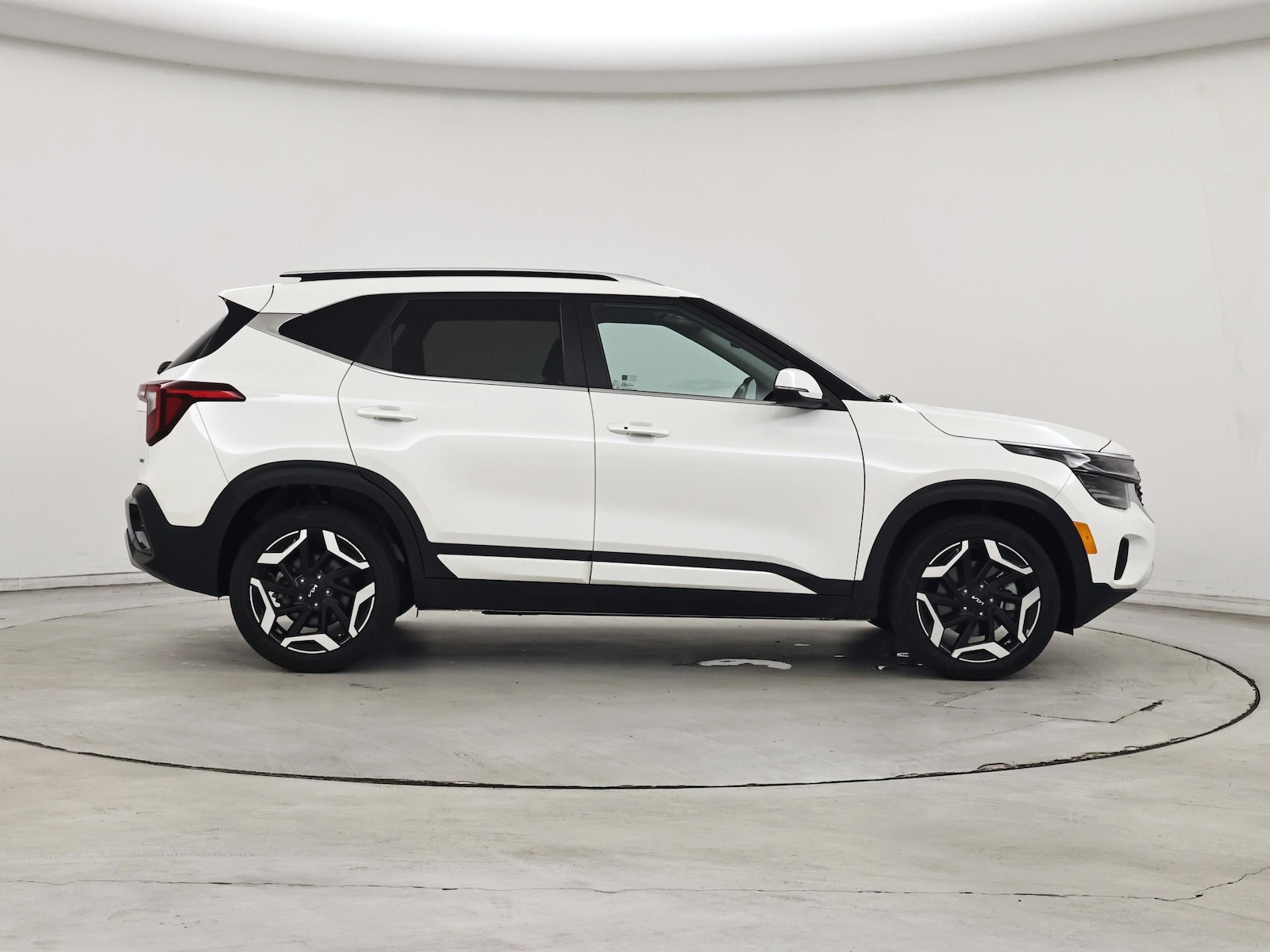 2024 Kia Seltos SX - Photo 8