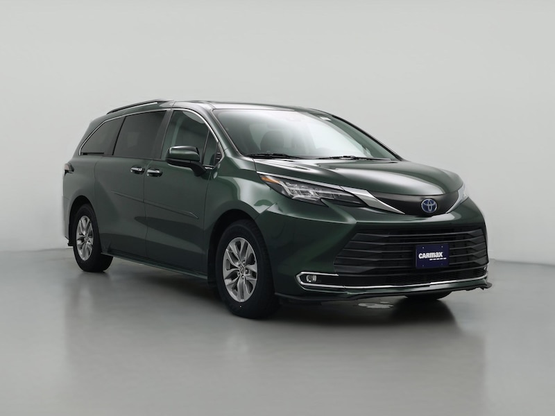 2022 Toyota Sienna XLE