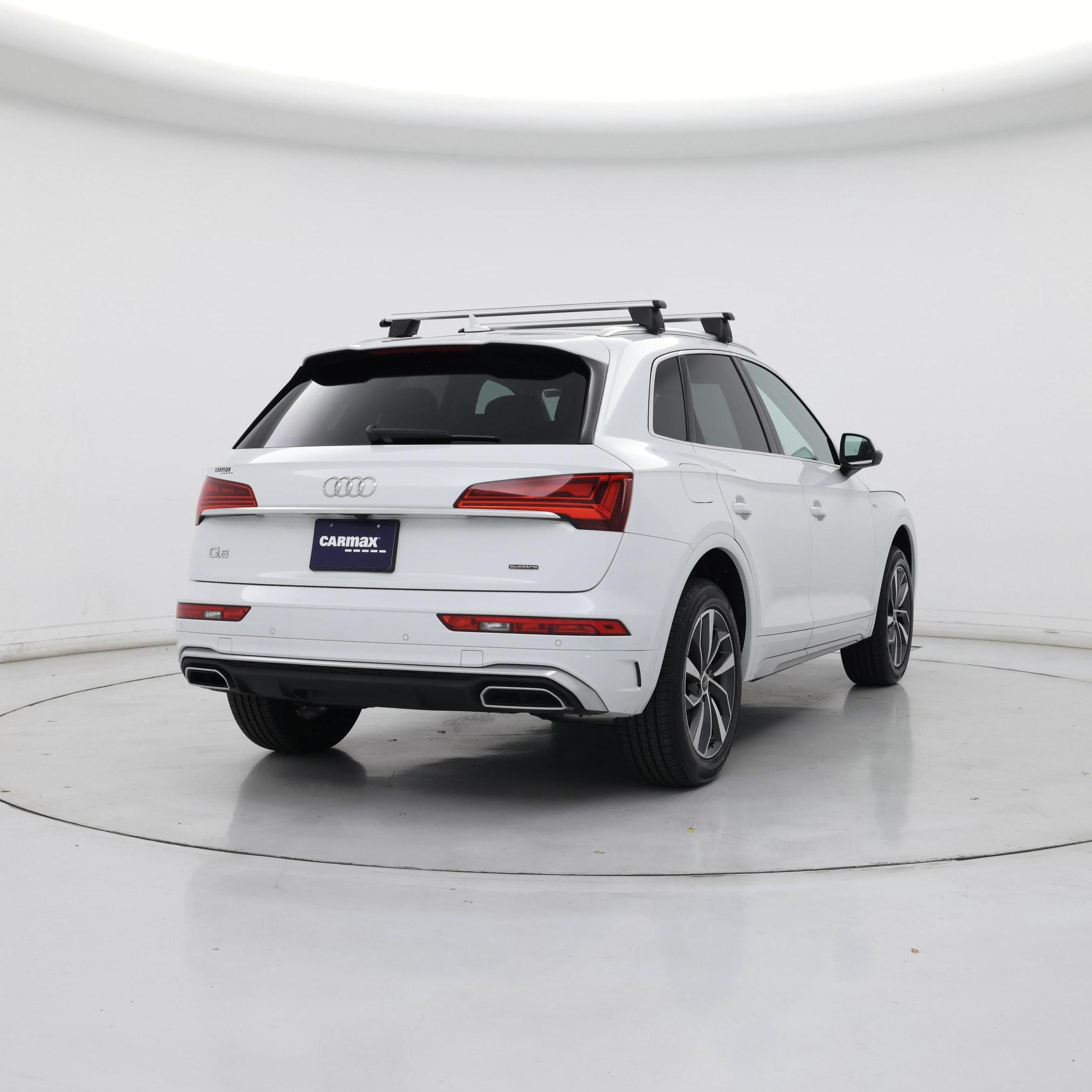 Thumbnail: 2023 Audi Q5 - 8