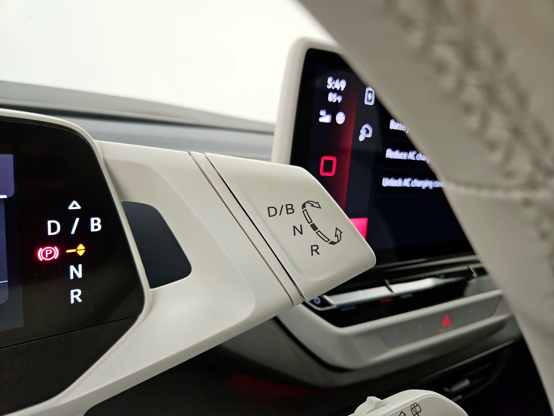 Thumbnail: 2023 Volkswagen ID.4 - 15