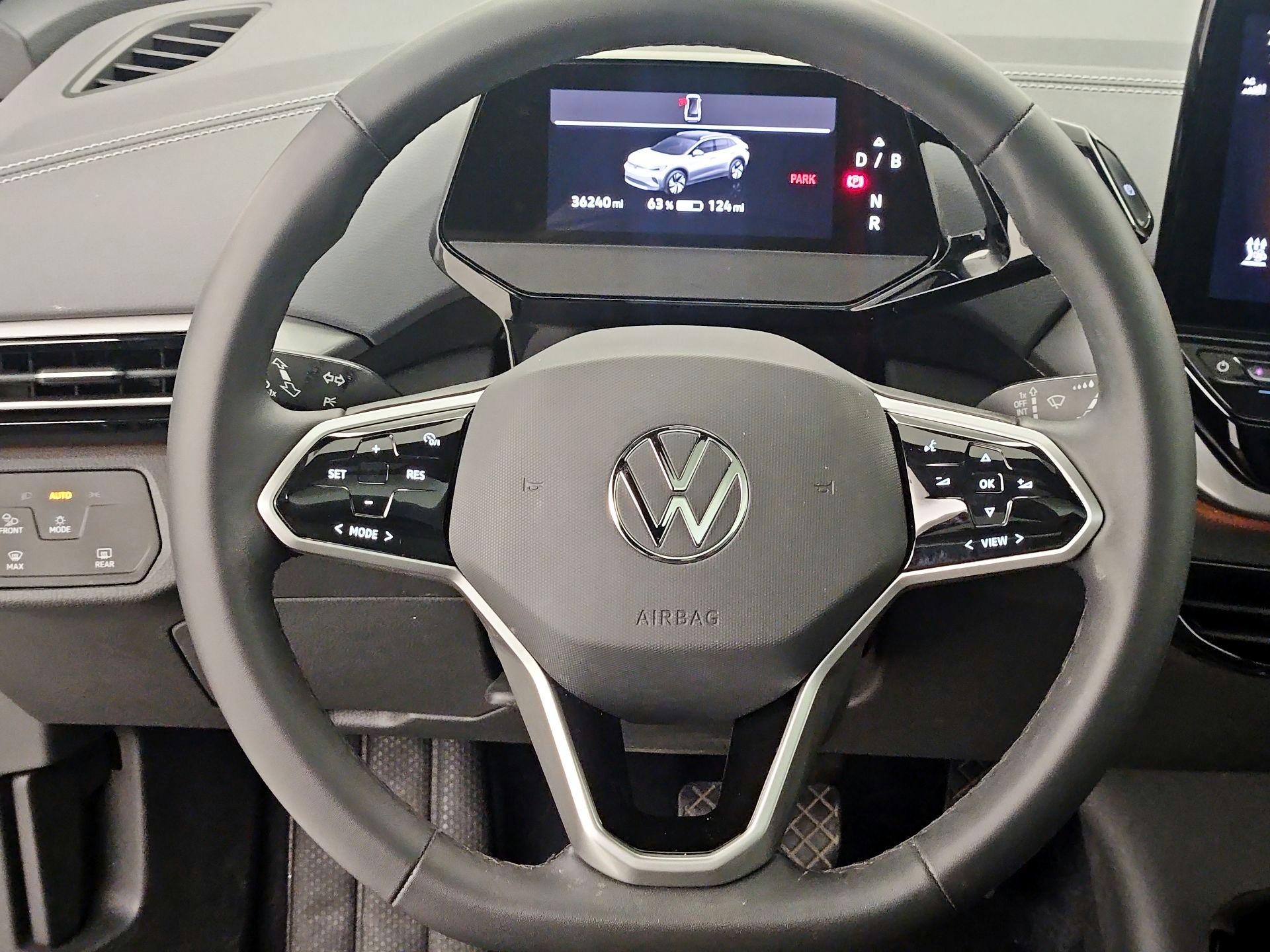 Thumbnail: 2023 Volkswagen ID.4 - 10