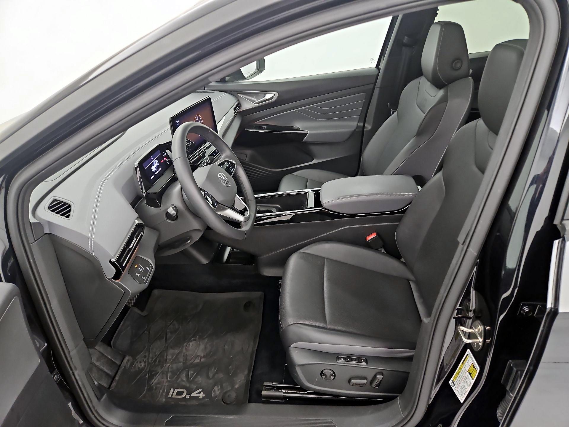 Thumbnail: 2023 Volkswagen ID.4 - 11