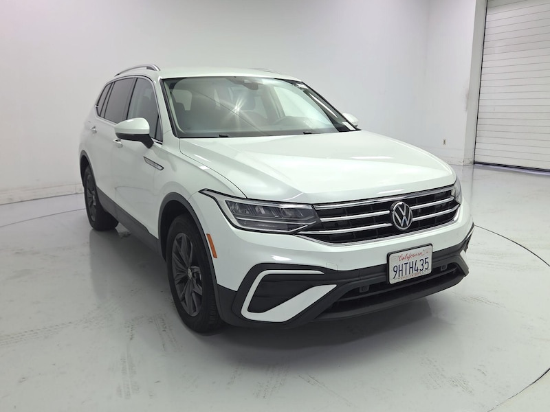 2023 Volkswagen Tiguan SE