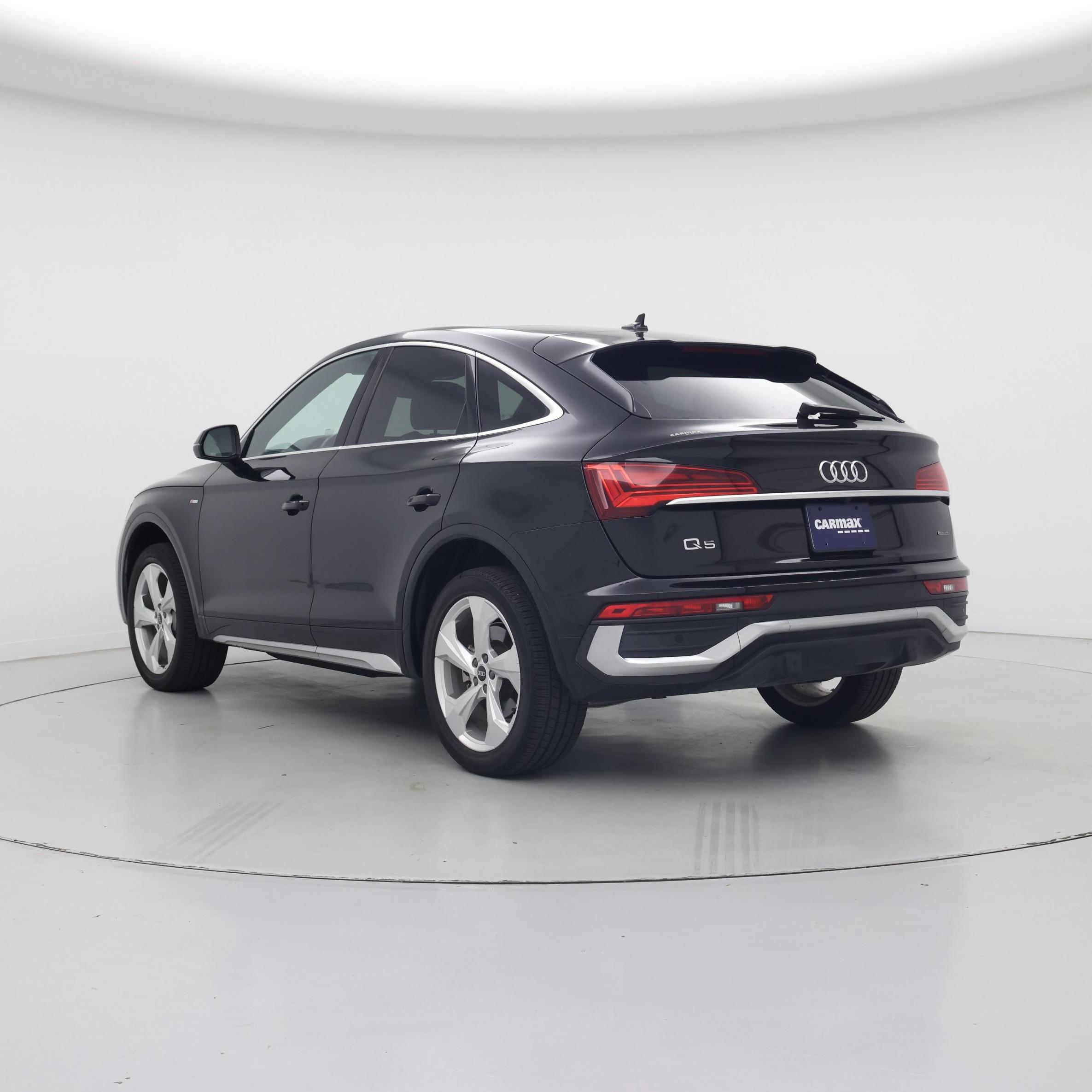 Thumbnail: 2023 Audi Q5 - 2