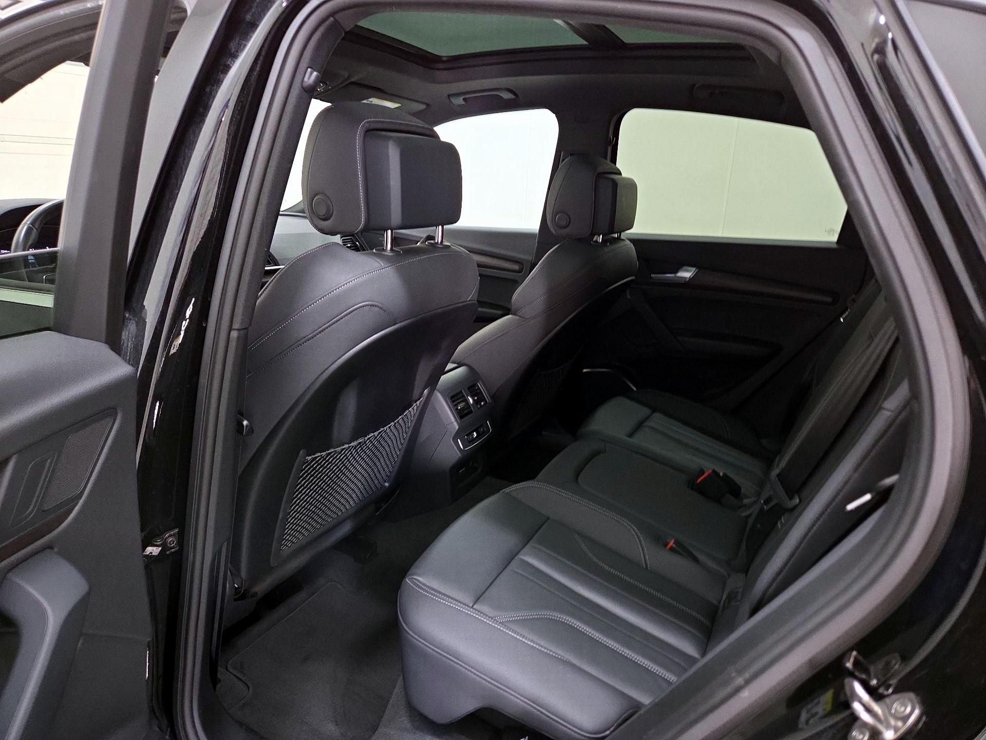 Thumbnail: 2023 Audi Q5 - 20