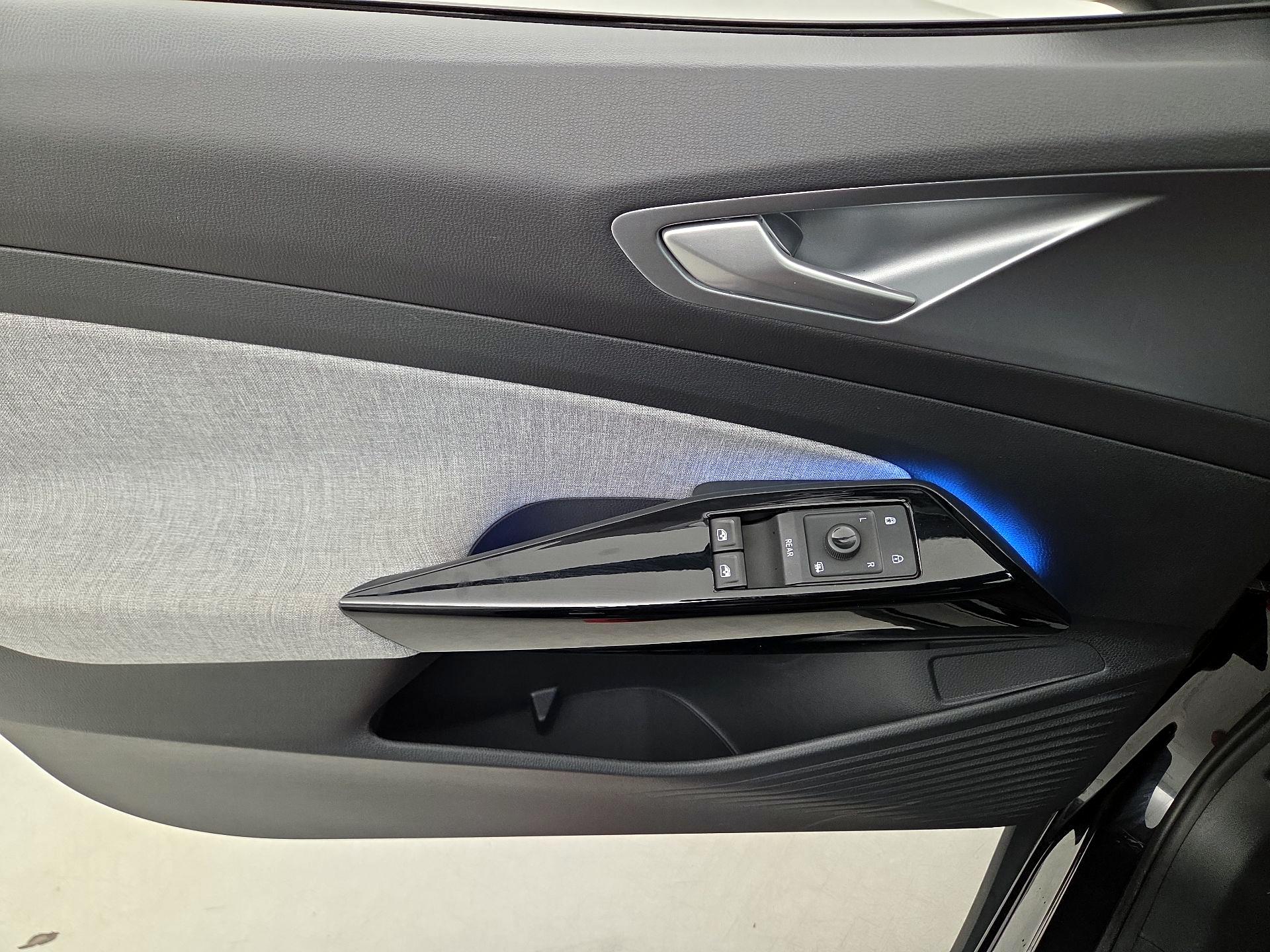 Thumbnail: 2024 Volkswagen ID.4 - 12