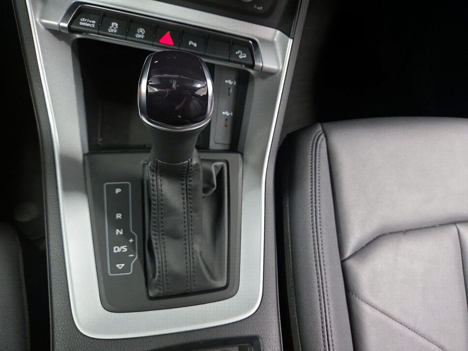 2022 Audi Q3 S Line Premium - Photo 16