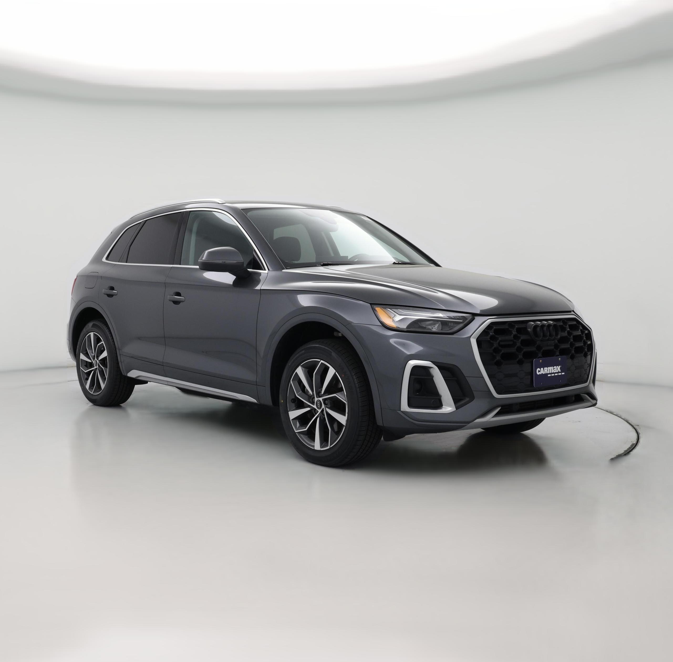 Thumbnail: 2023 Audi Q5 - 1