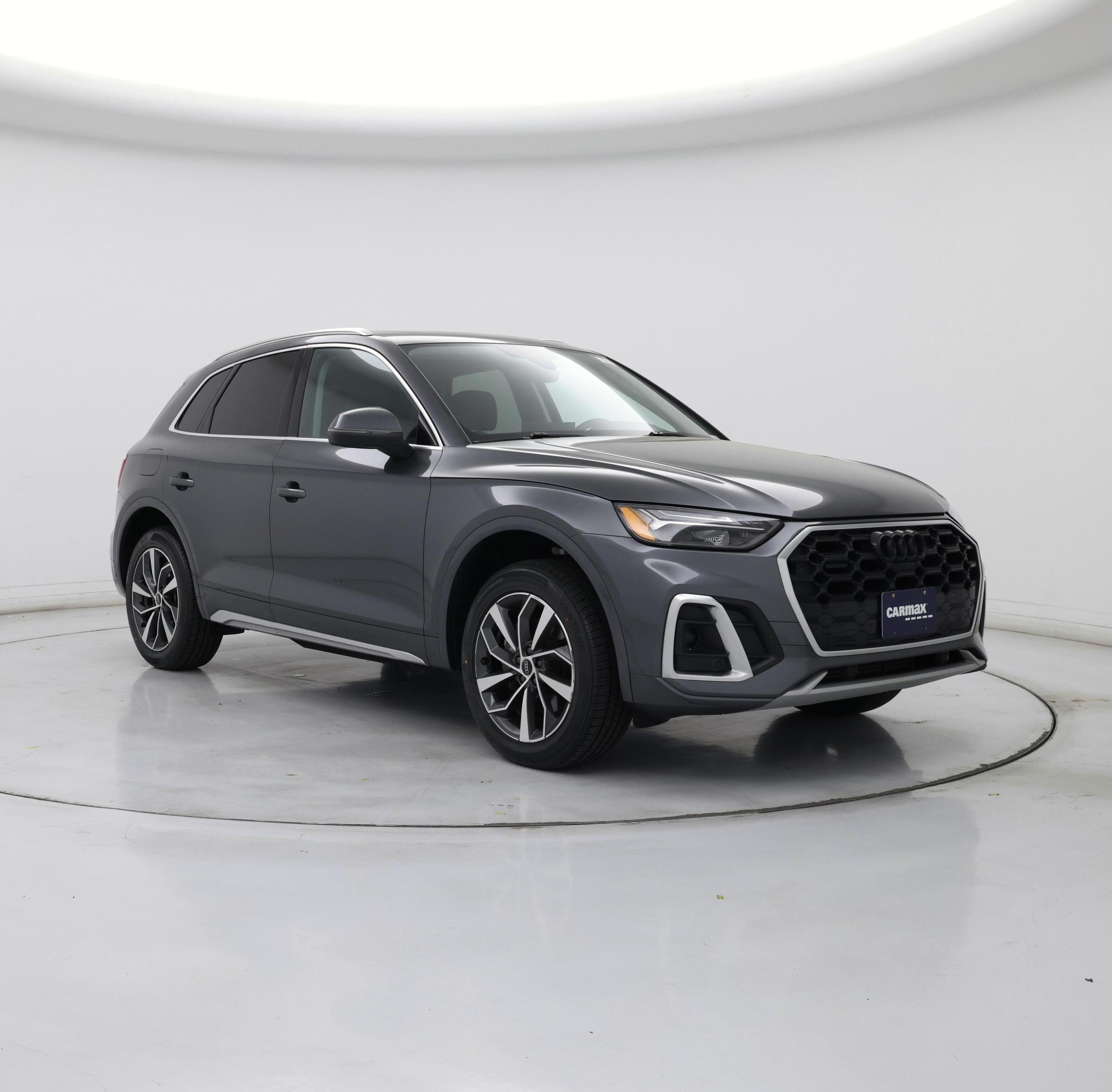 Gray 2023 Audi Q5 SUV / Crossover All-Wheel Drive Automatic