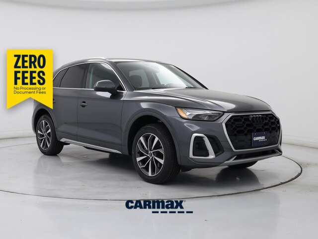 Gray 2023 Audi Q5 SUV / Crossover All-Wheel Drive Automatic
