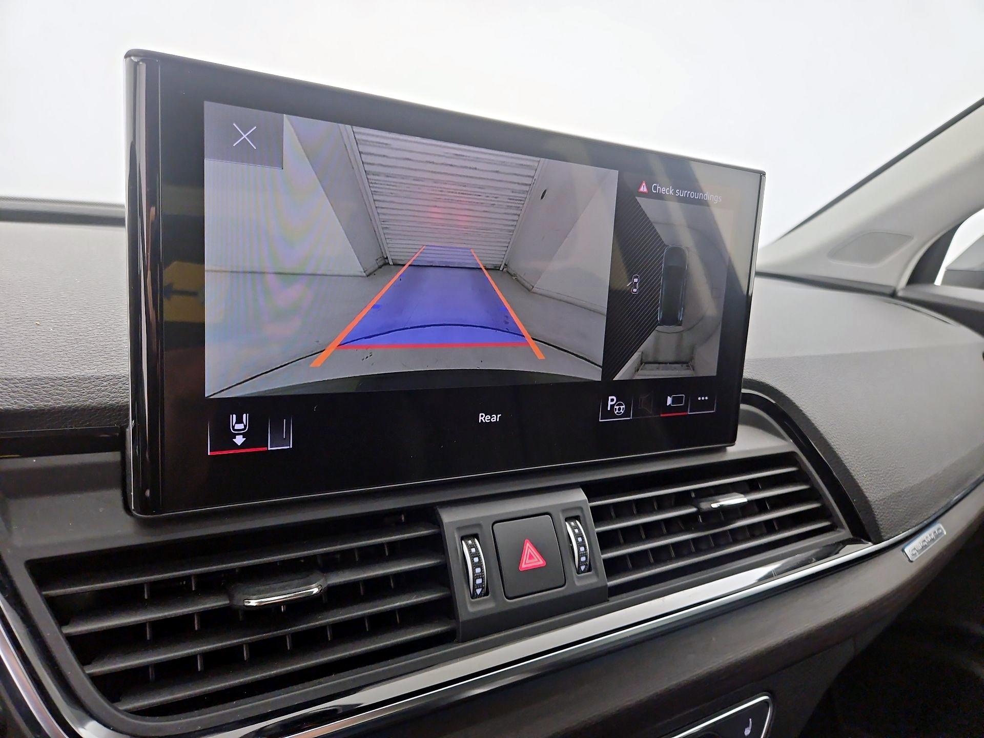 Thumbnail: 2023 Audi Q5 - 15