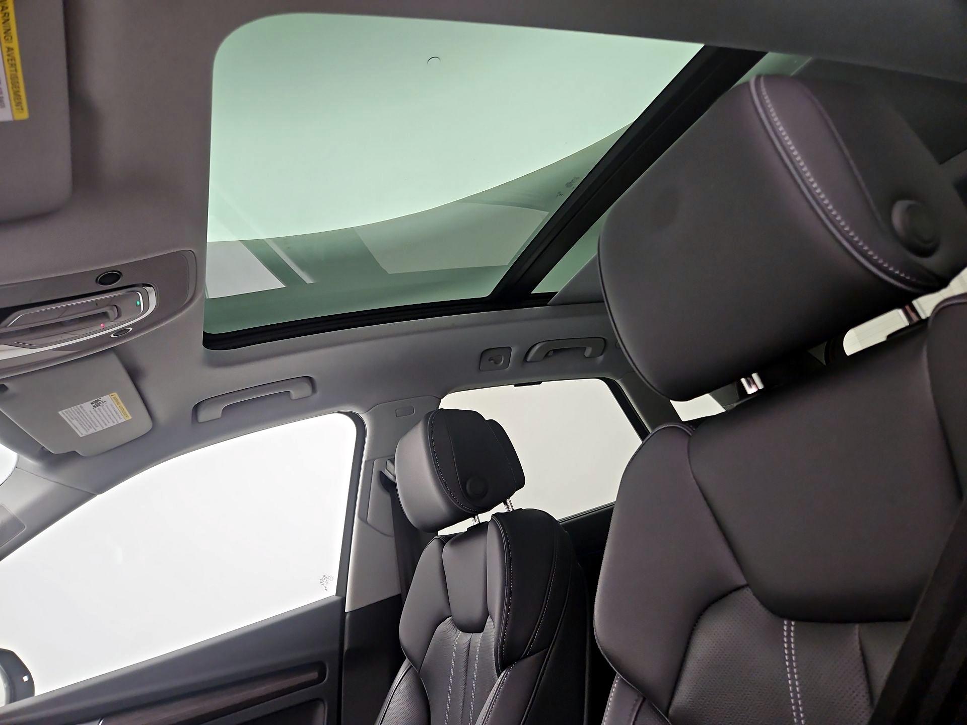 Thumbnail: 2023 Audi Q5 - 20
